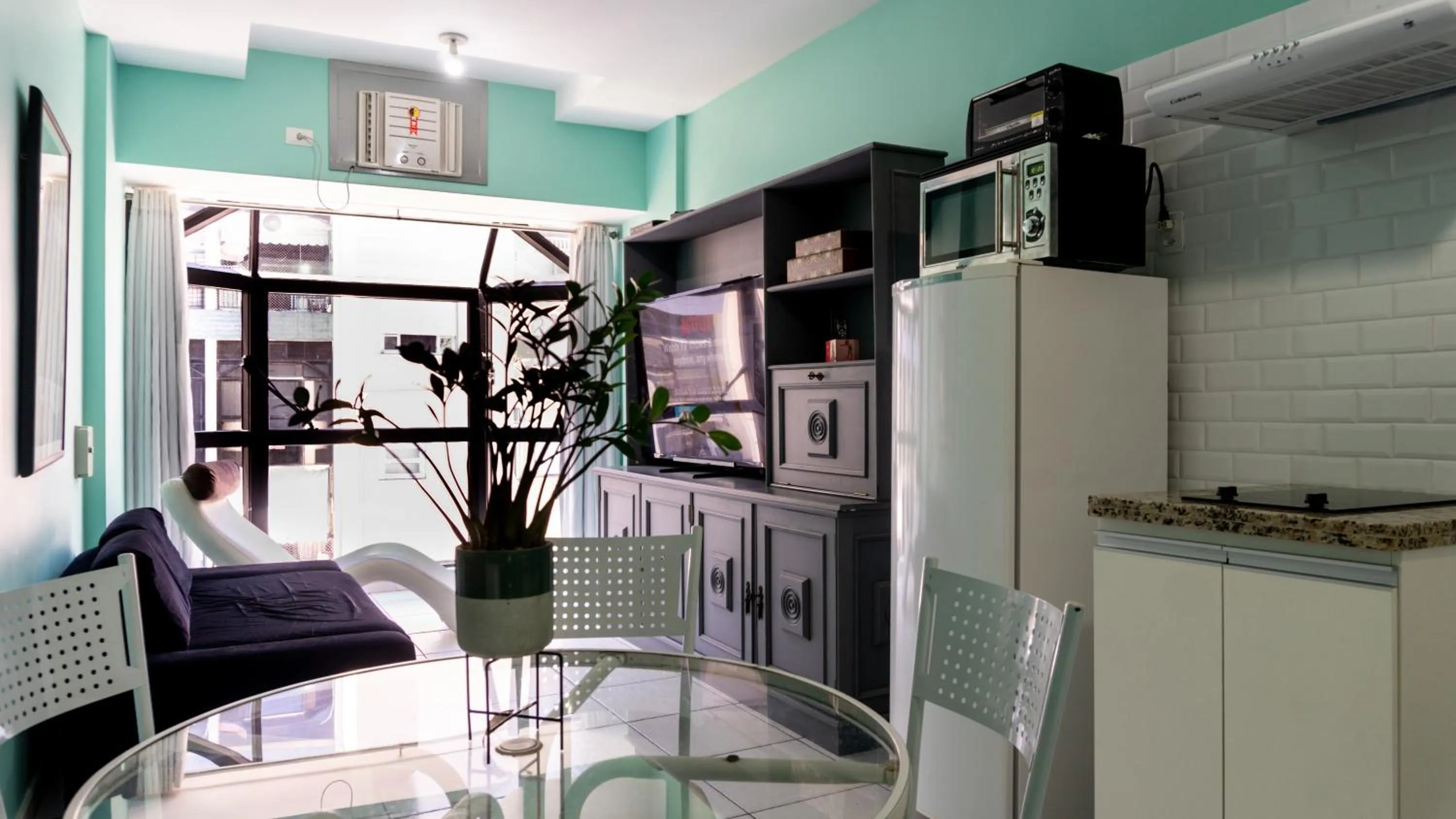 Kitchen or kitchenette in Duplex charmoso - Ótima localização