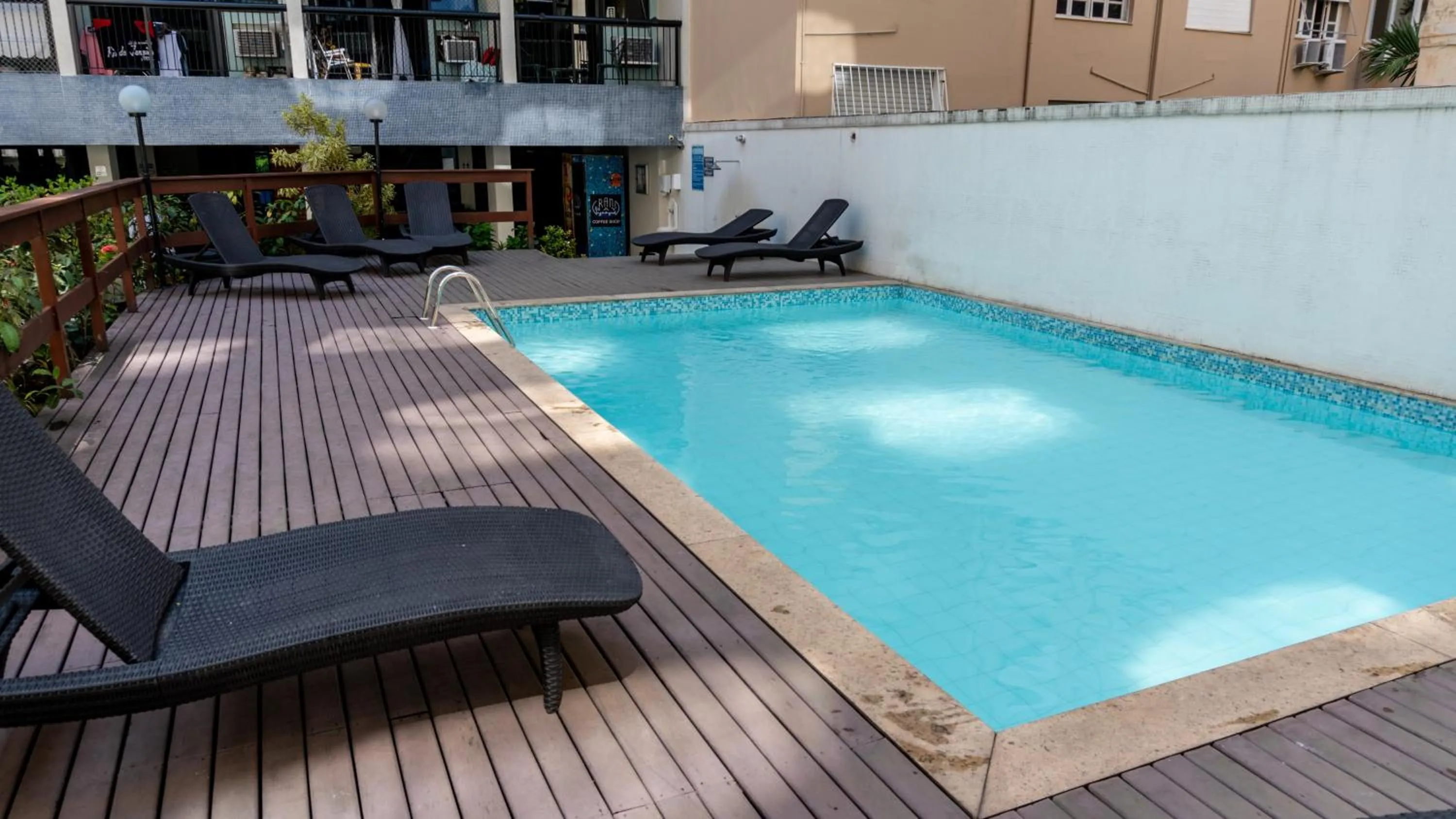 Pool view in Duplex charmoso - Ótima localização