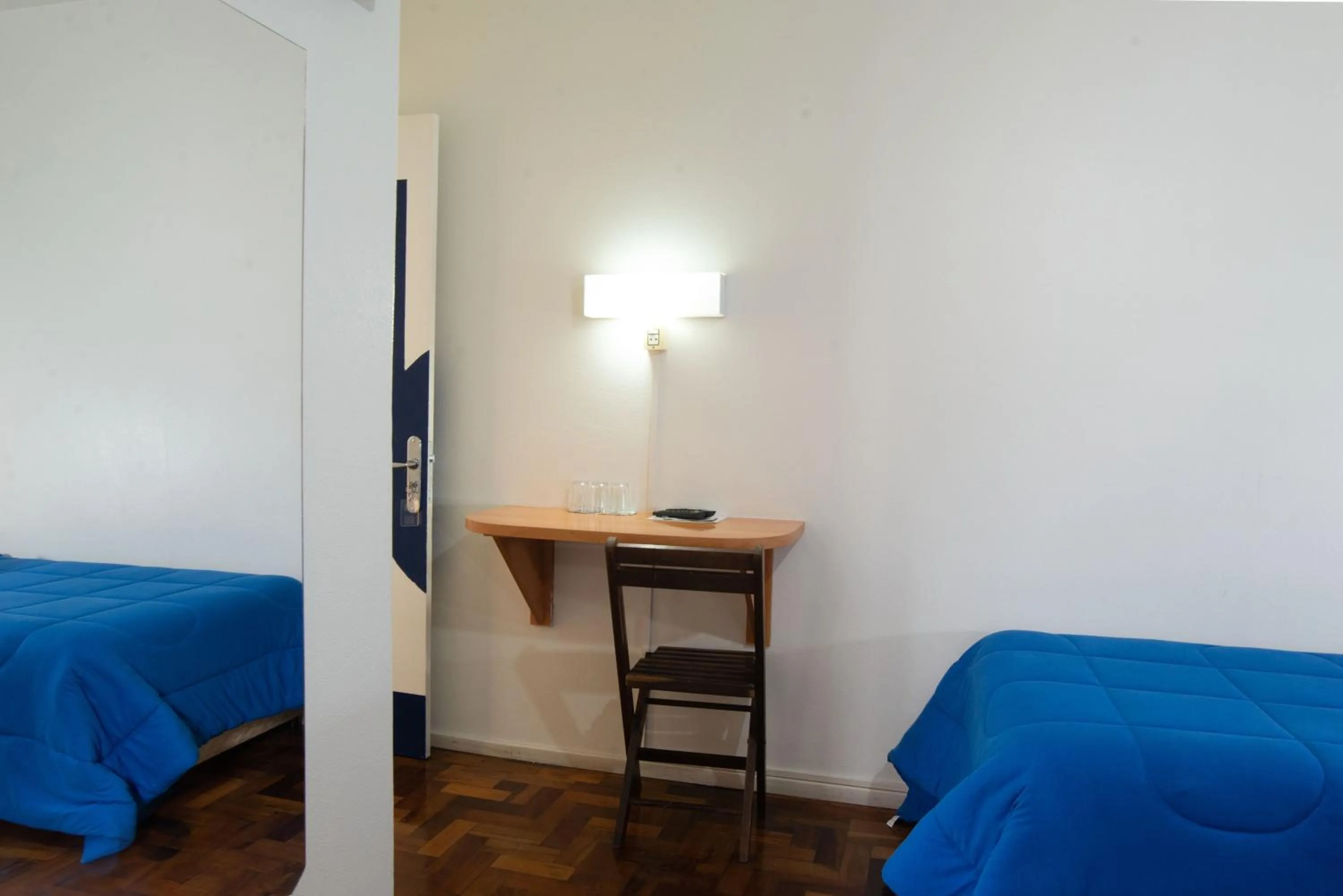 Bedroom, Bed in Bandeira Hotel