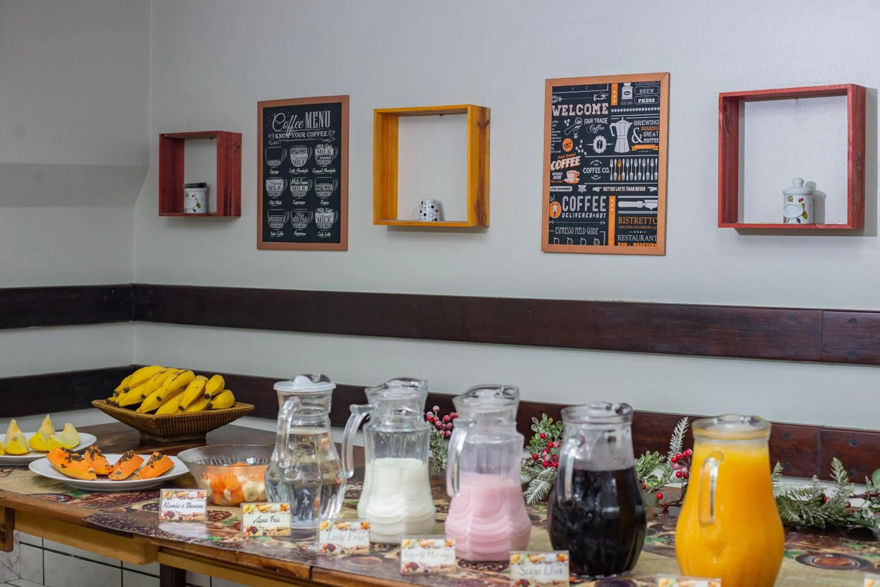 Breakfast in Bandeira Hotel