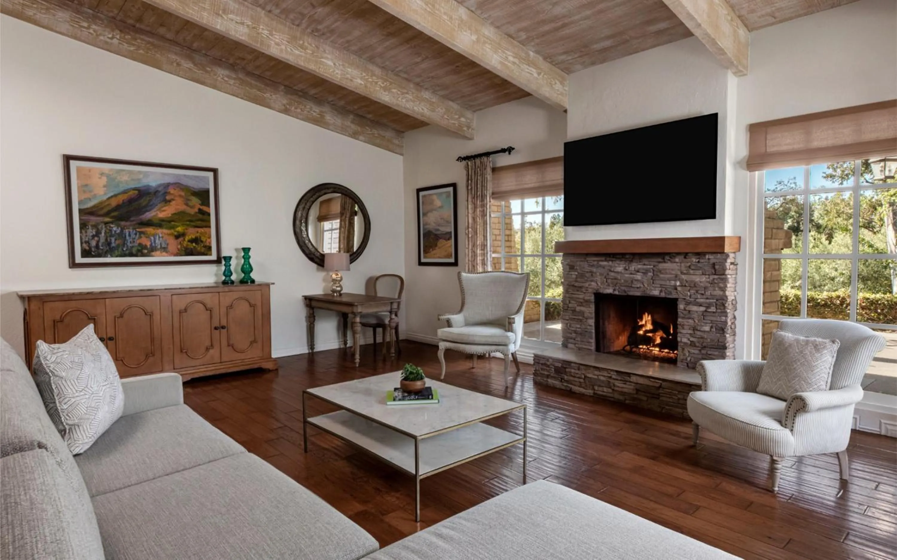 Living room in Rancho Bernardo Inn