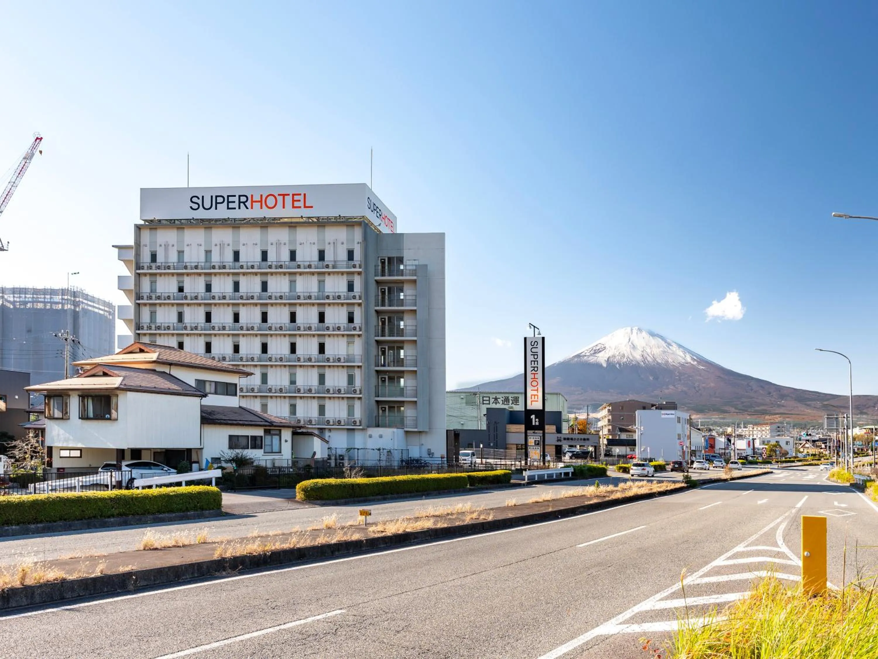 Property building in Super Hotel Gotemba 1