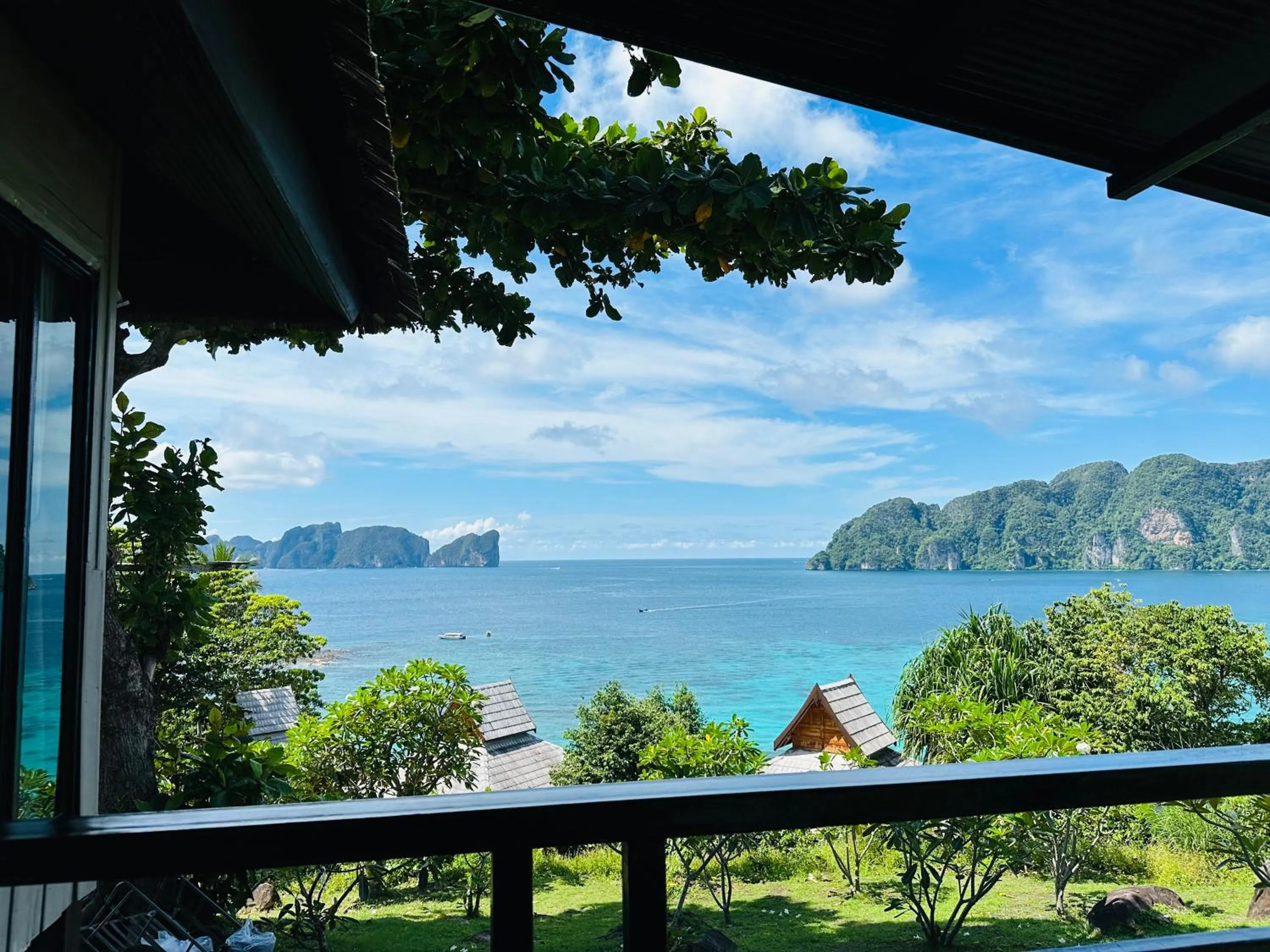 Balcony/Terrace in HIP Seaview Resort @ Phi Phi