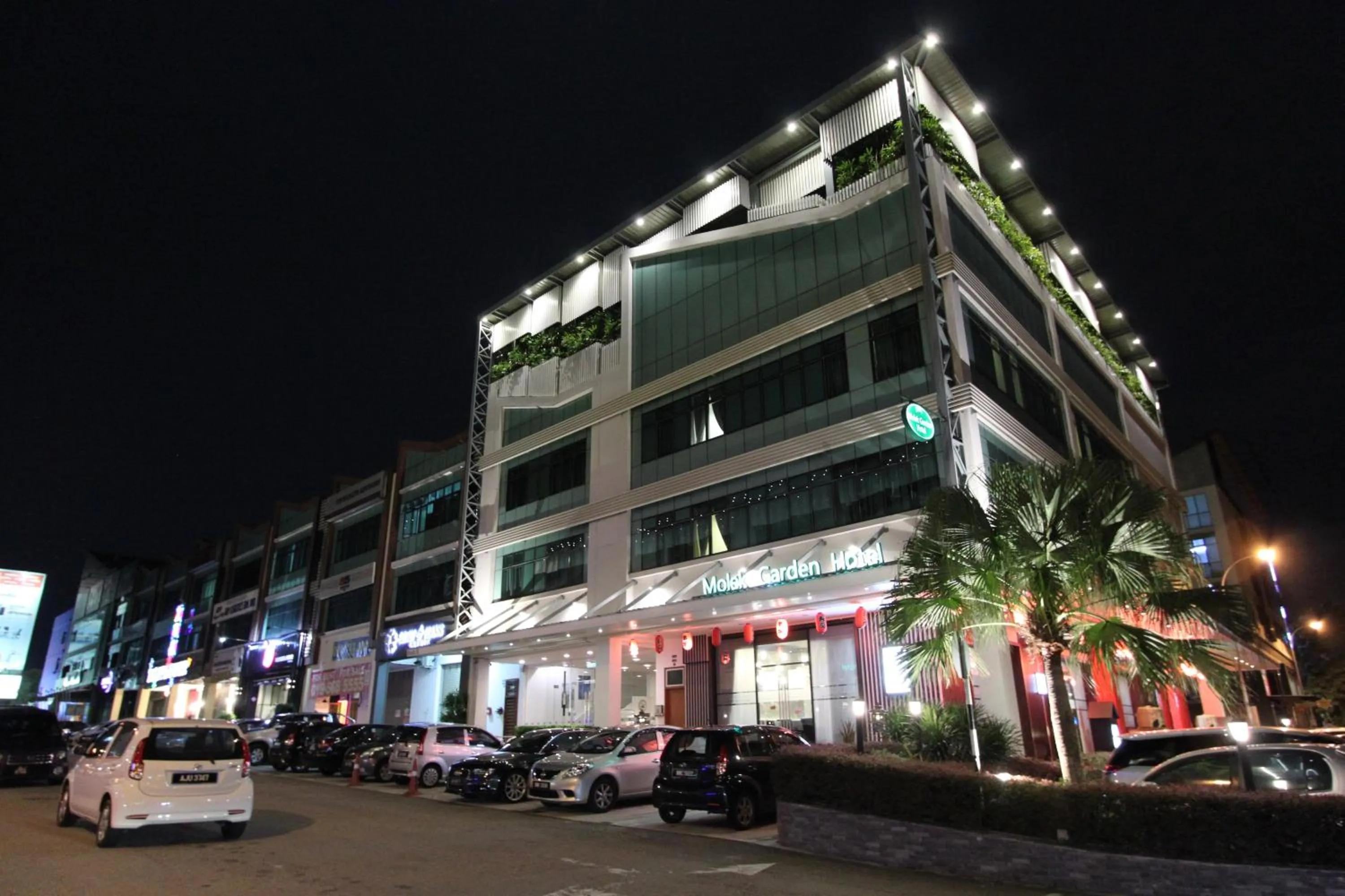 Property building in Molek Garden Hotel