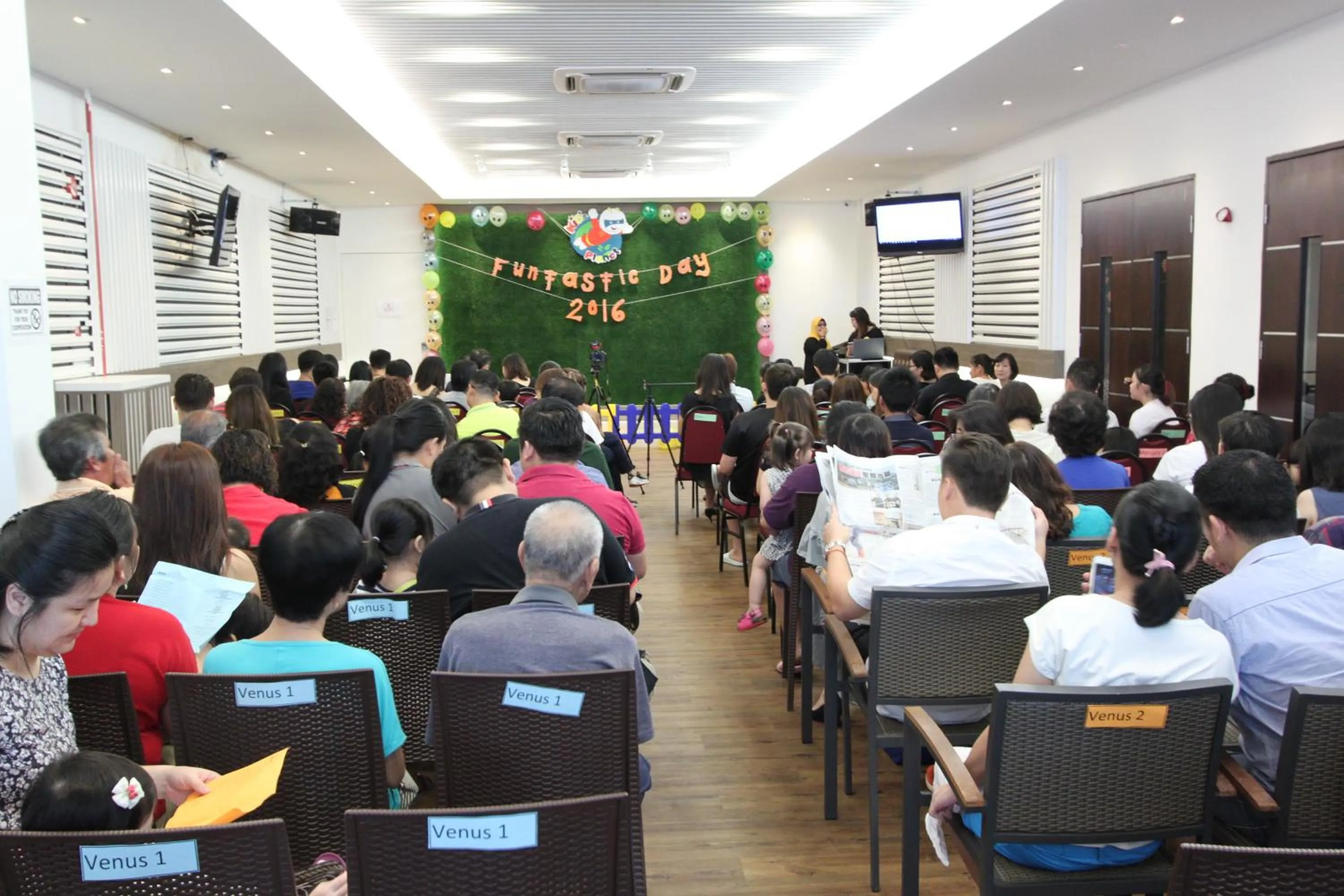 Property building in Molek Garden Hotel