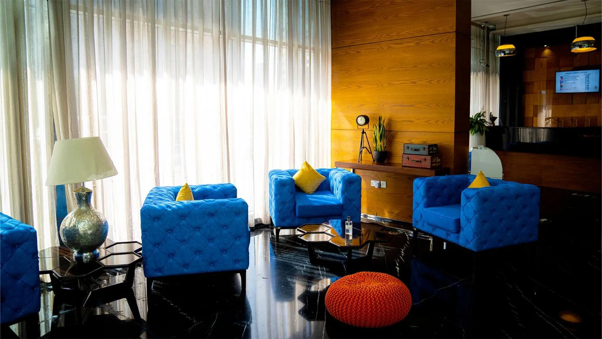 Signature 1 Hotel Tecom