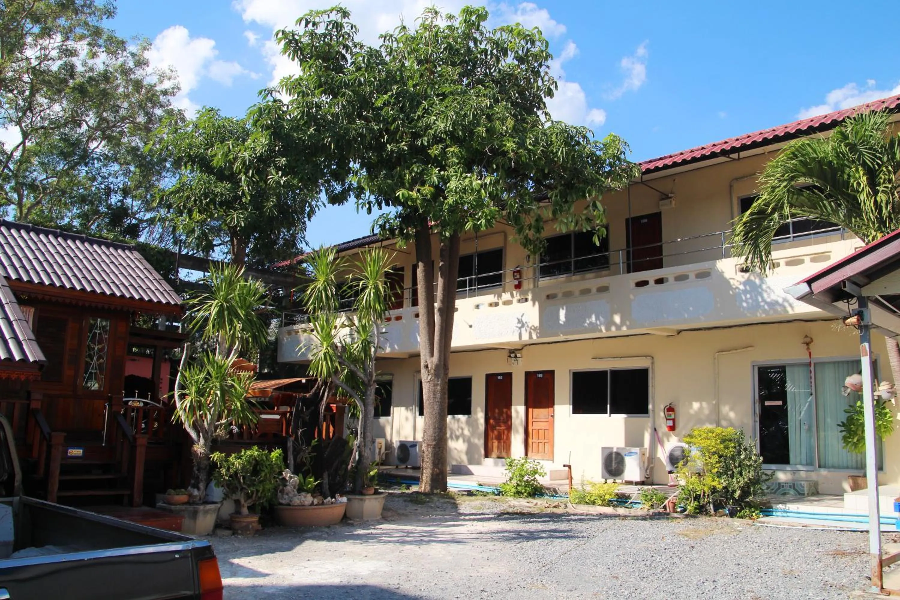 Property building in Ratchaphruek Resort