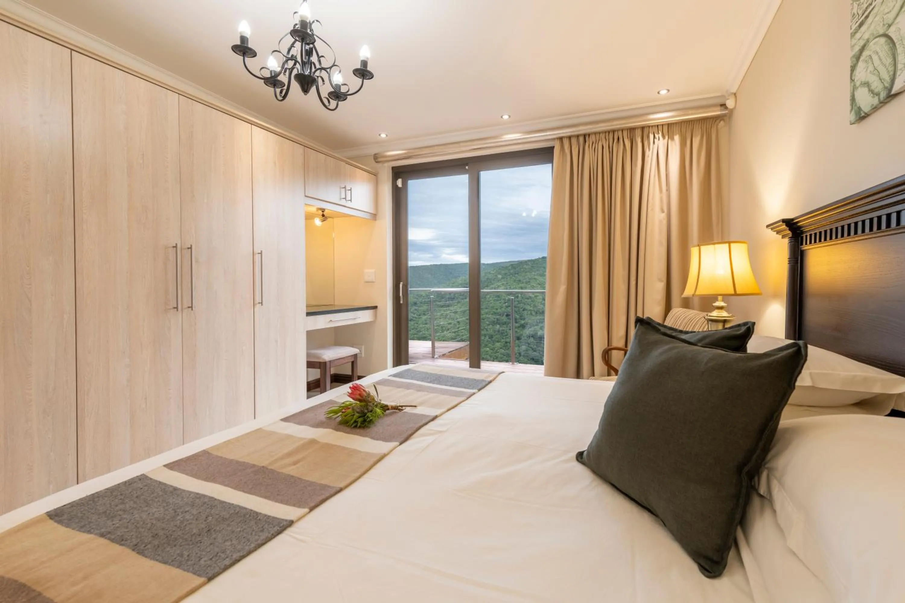 Bed in Alkantmooi Private Nature Reserve - Keurkloof & Keurbos 93