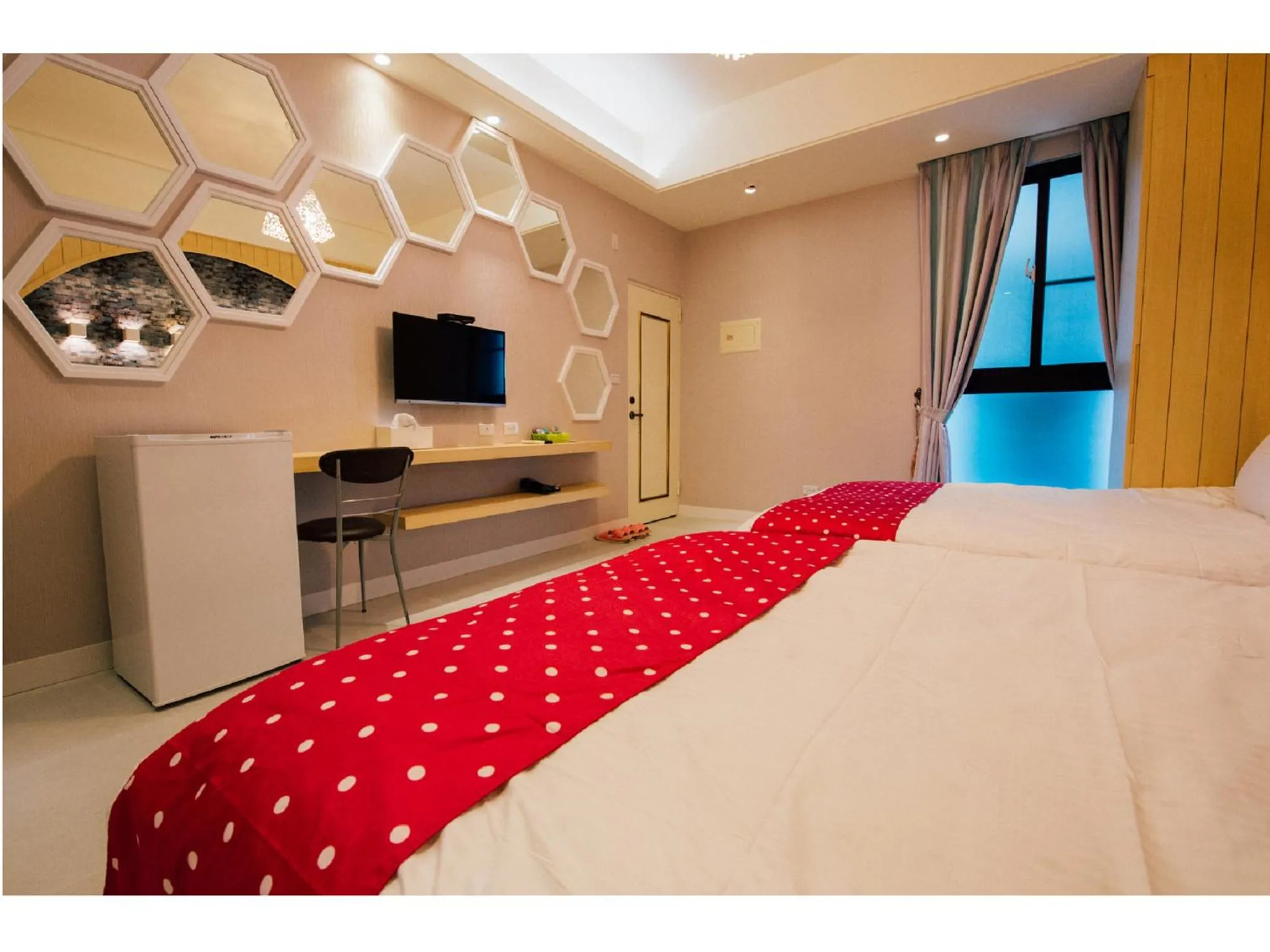 Photo of the whole room in 黃色風箏Yellow Kite INN