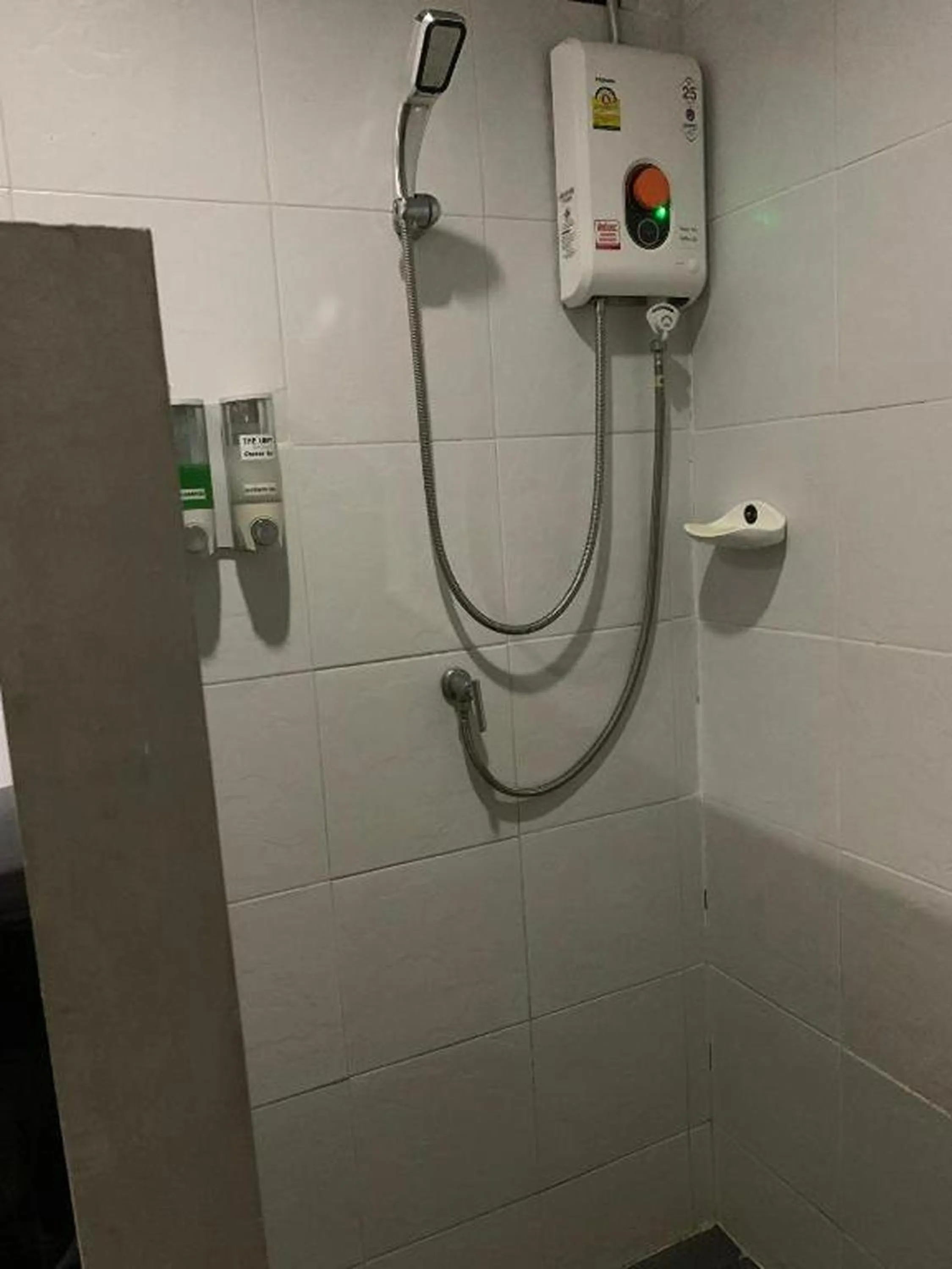 Shower in The Loft @Chiangrai