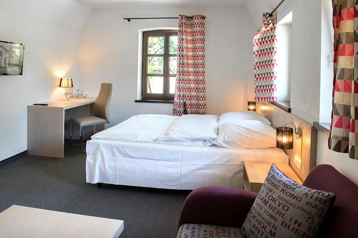 Photo of the whole room, Bed in Zajazd Ryszkówka