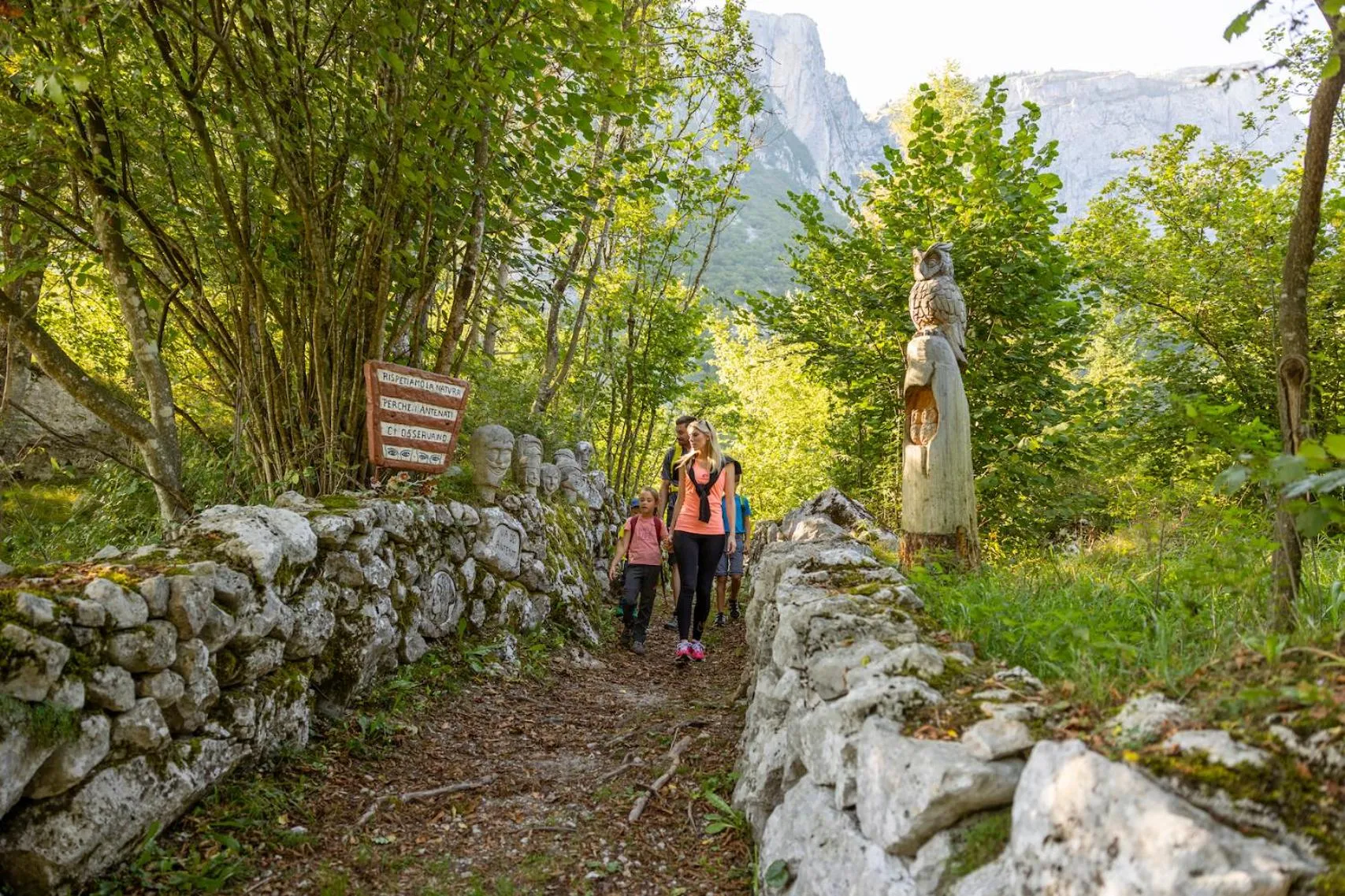 Nearby landmark in Miravalle