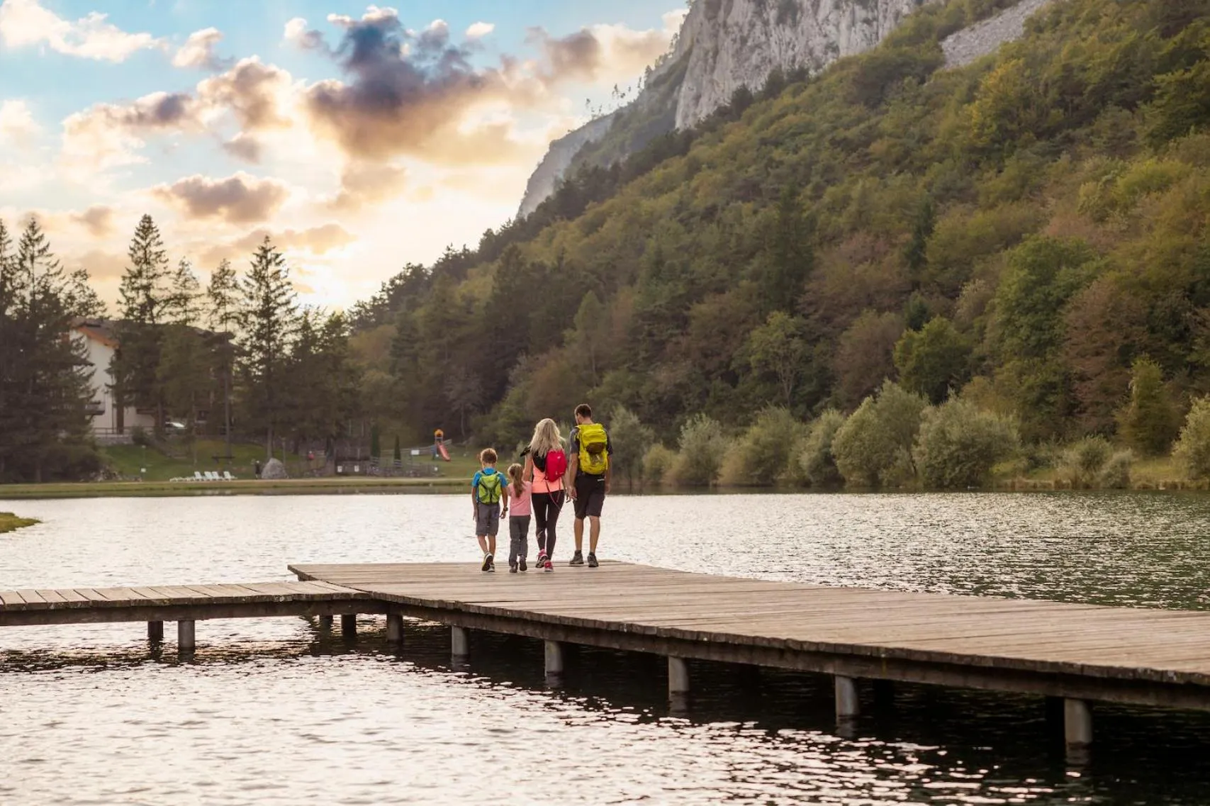 Nearby landmark in Miravalle