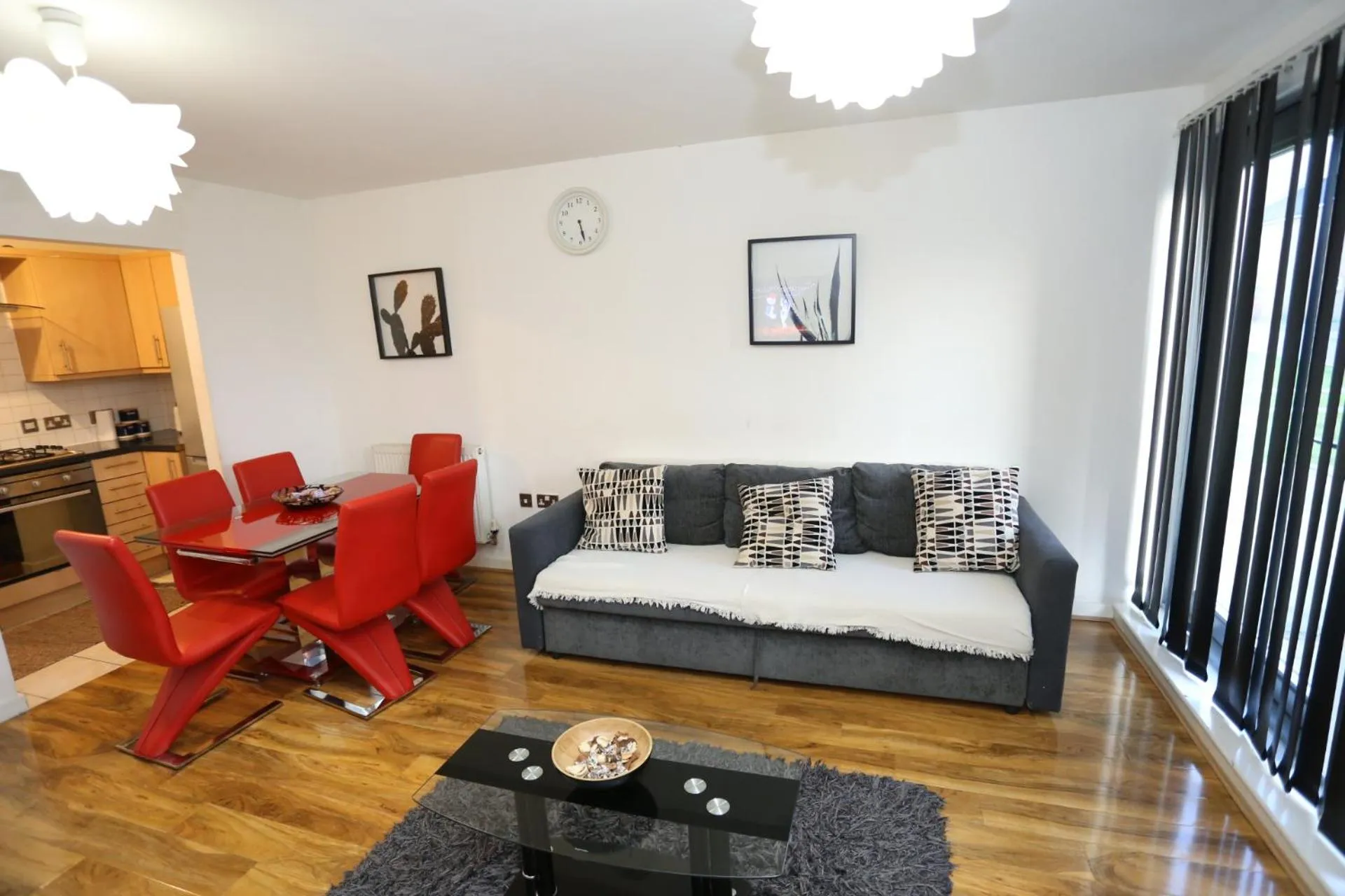 Bridge House Apartment