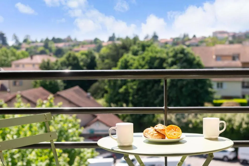 Coffee/tea facilities in Westlodge Dardilly Lyon Nord