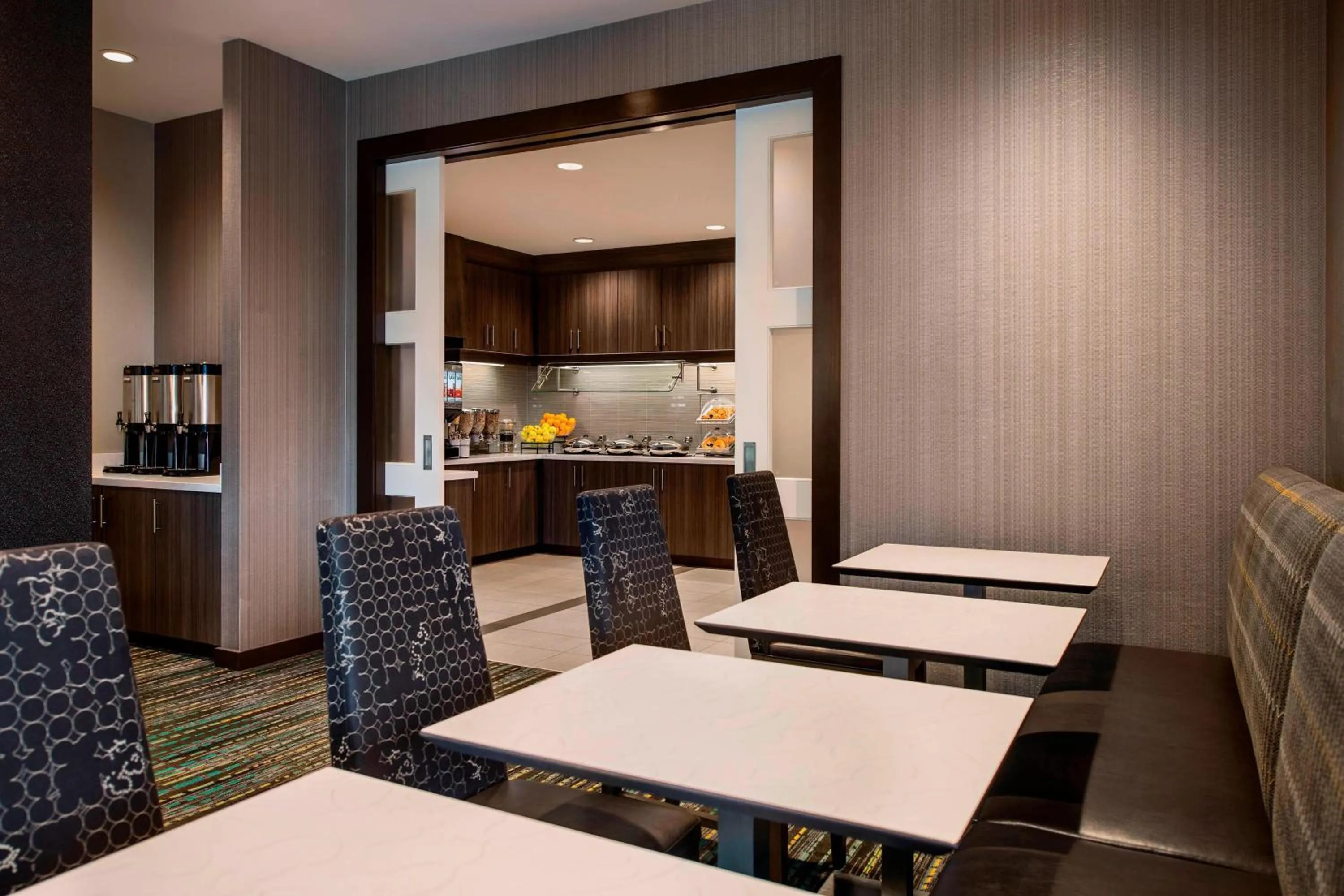 Breakfast in Residence Inn by Marriott Regina