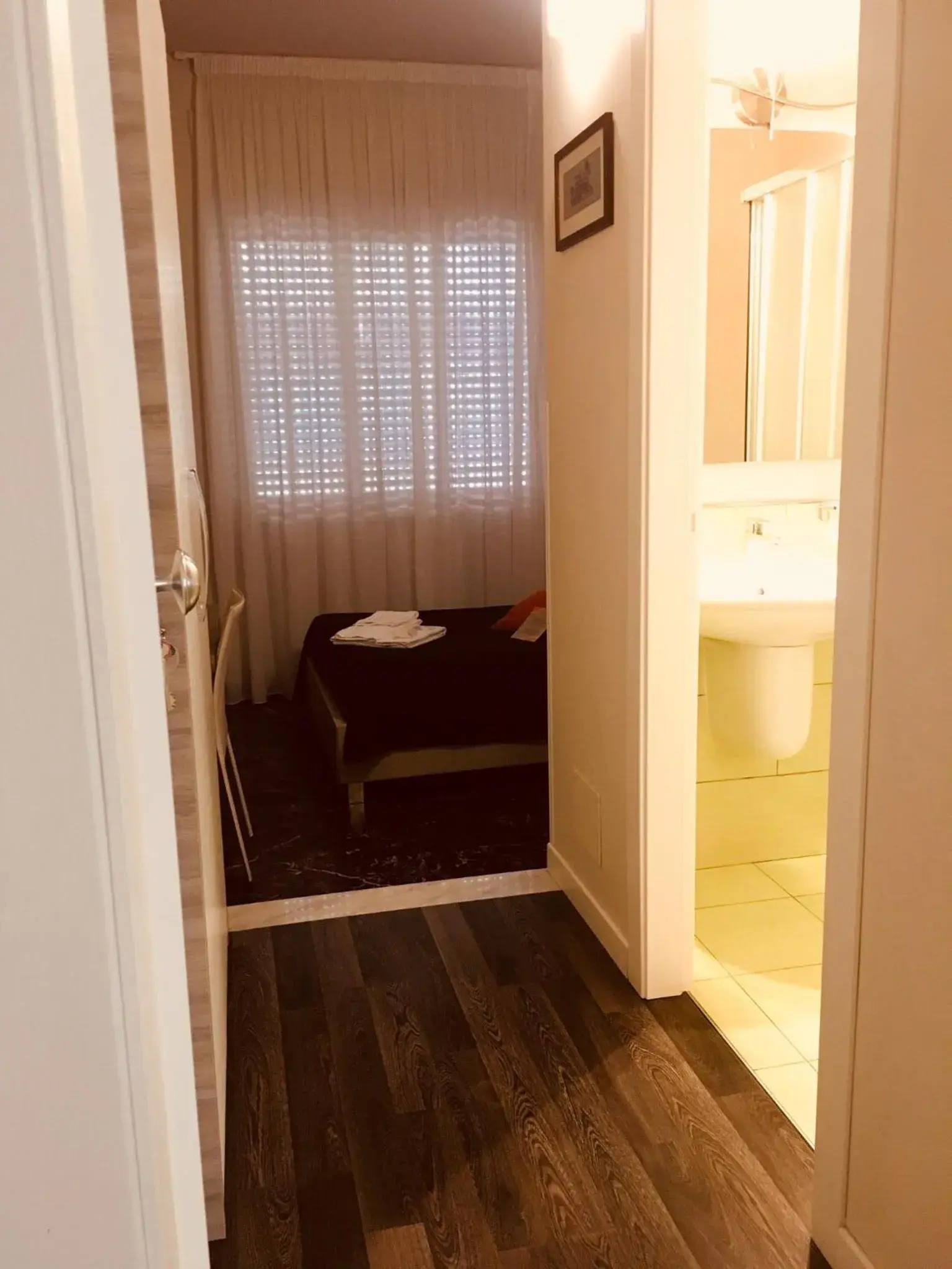 Comfort Single Room in Emme B&B Comfort Single Room in Emme B&B