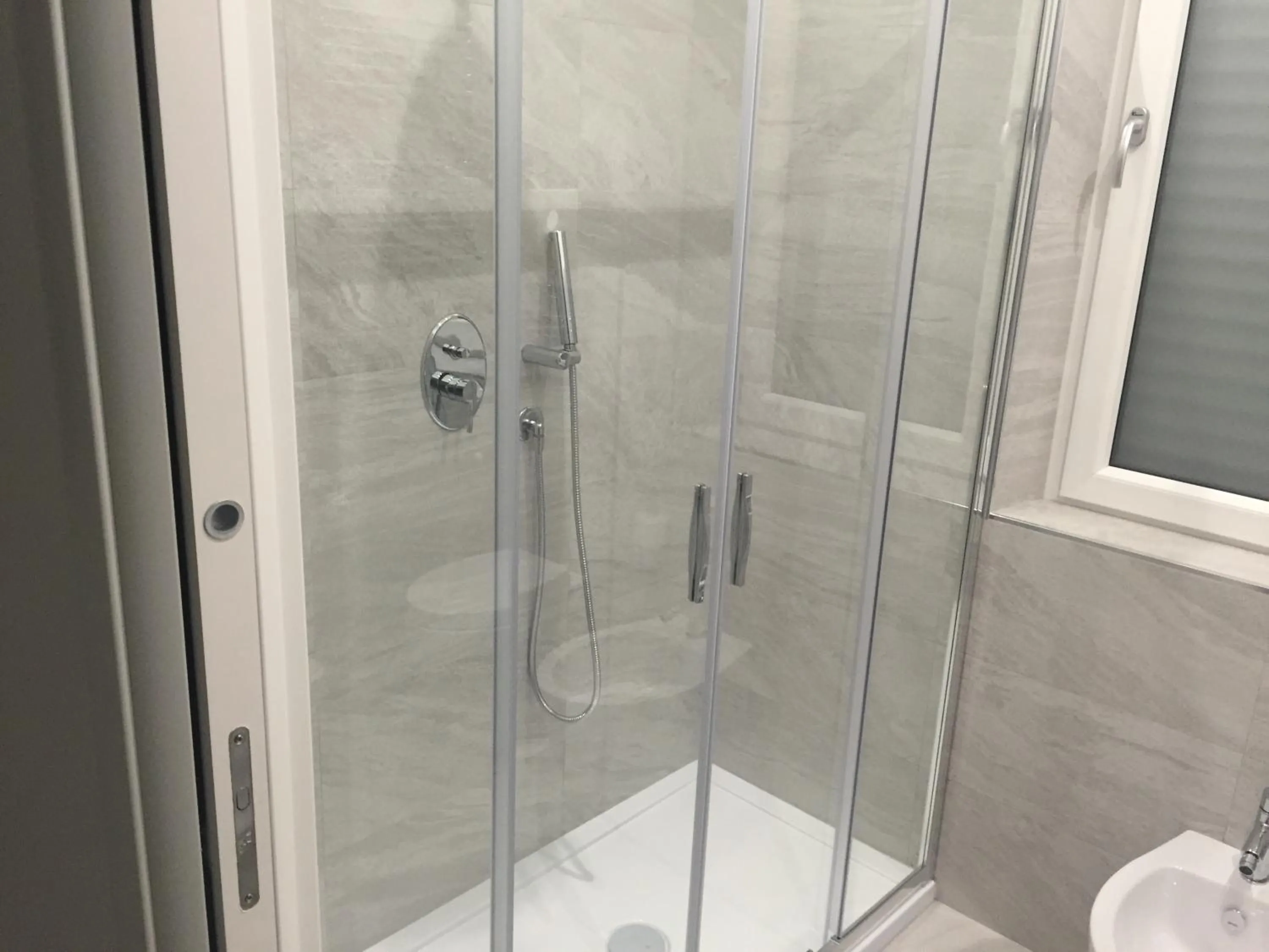 Bathroom in Picaflor Art & Rooms