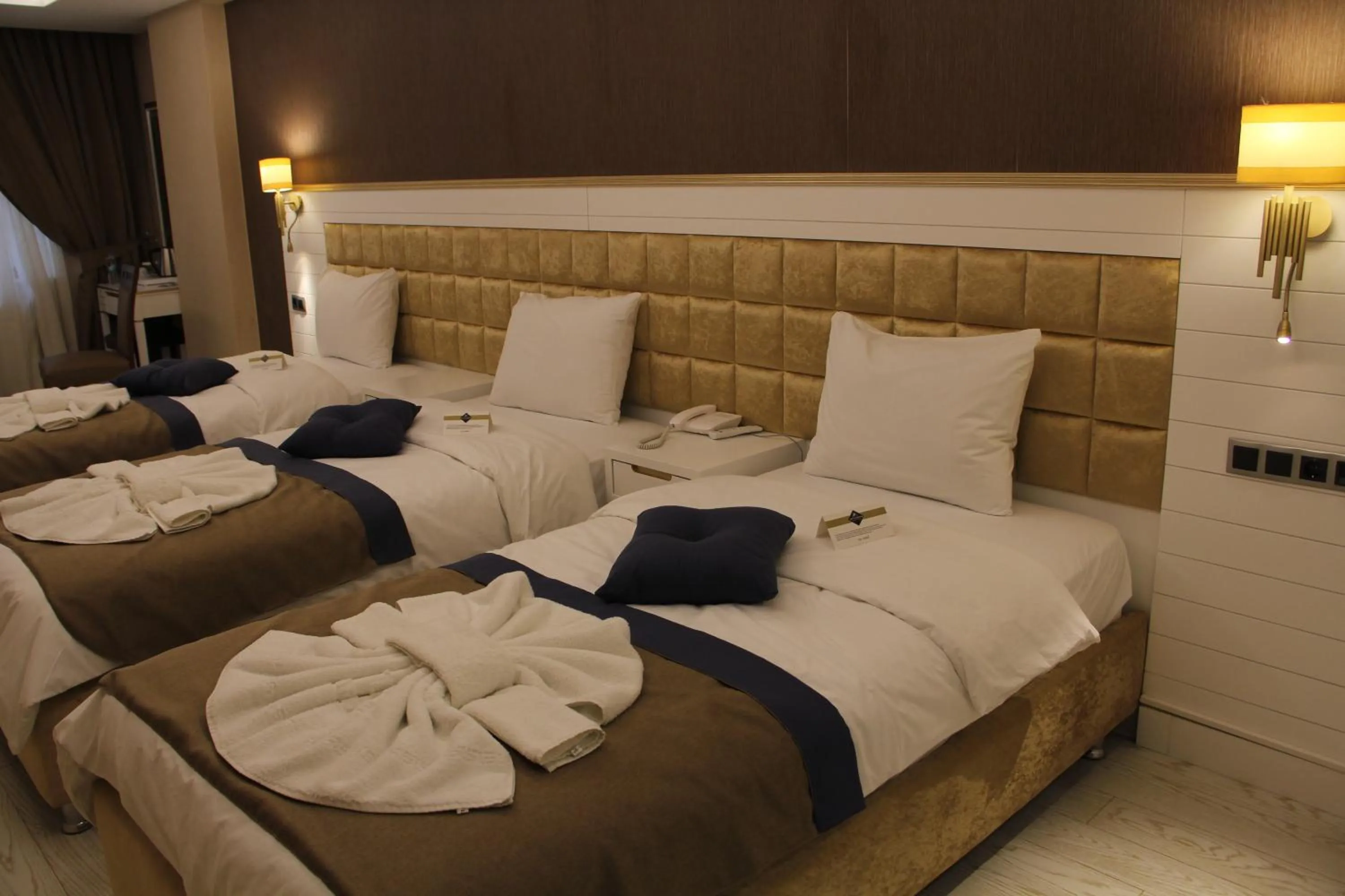 Bedroom, Bed in Atlıhanpark Hotel