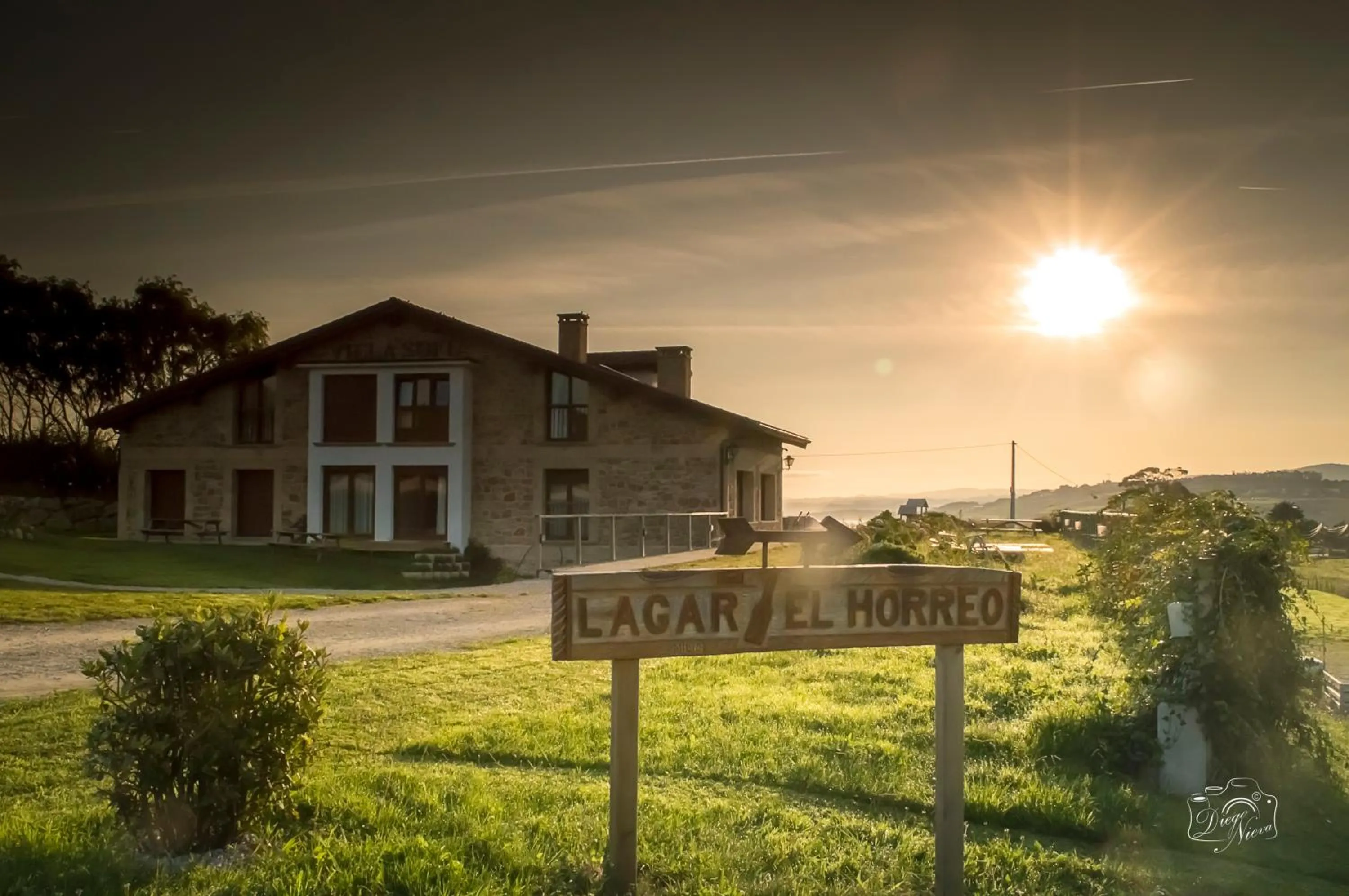 Property building in Apartamentos Villa Sofía