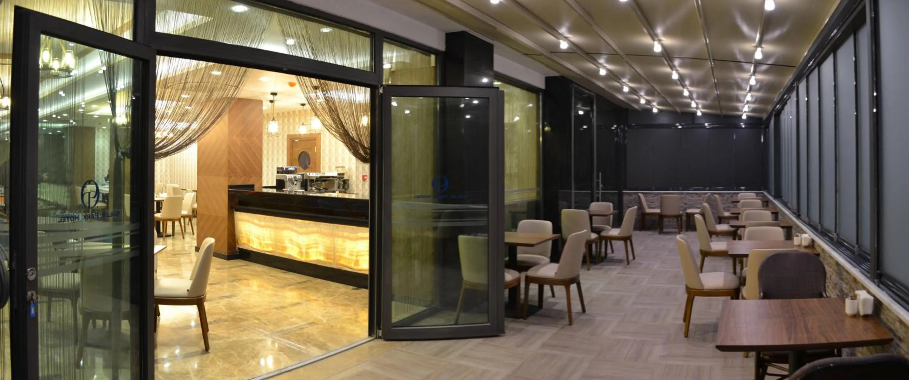 Restaurant/places to eat in Görükle Güler Park Hotel