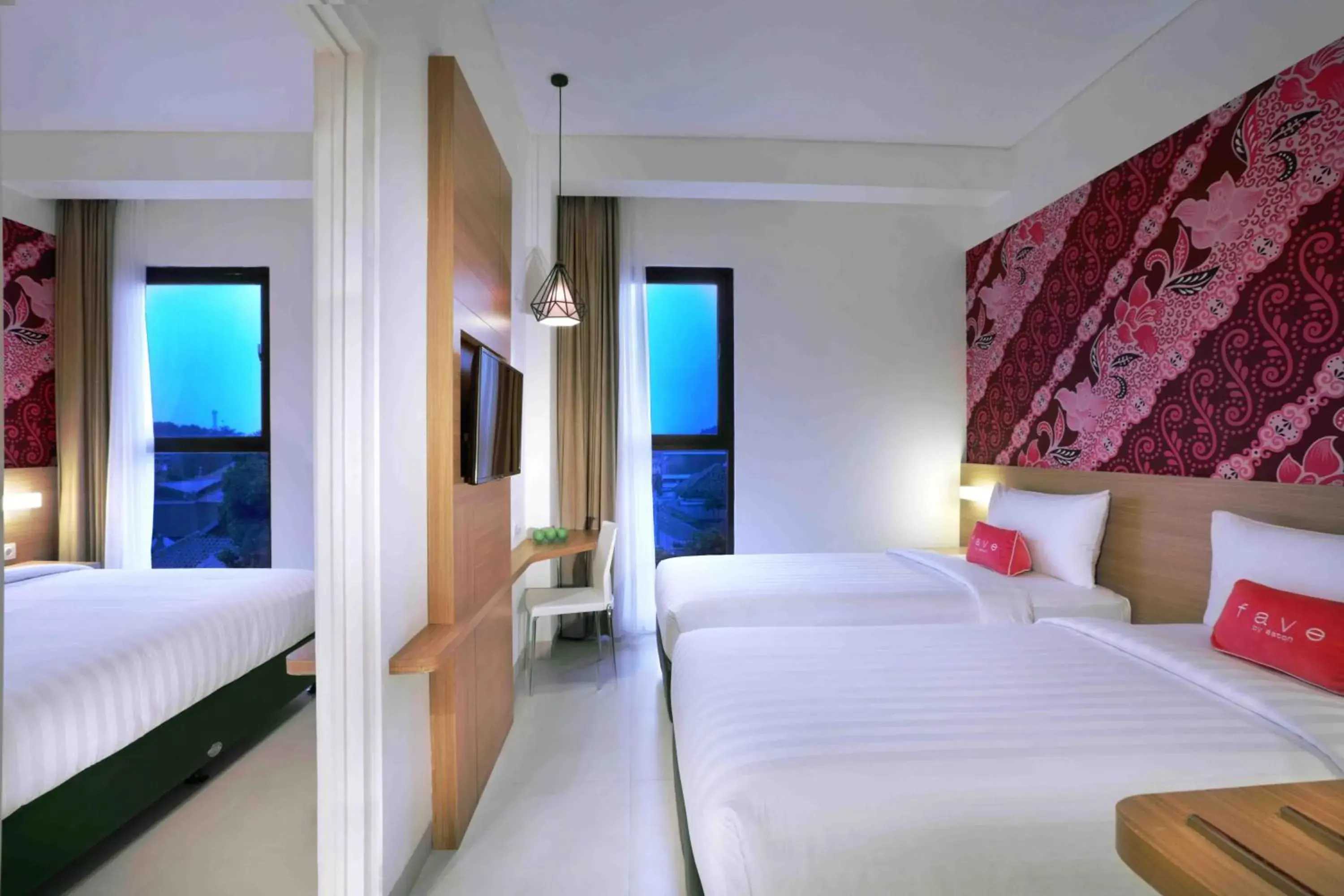 Superior Double or Twin Room in favehotel Malioboro - Yogyakarta Superior Double or Twin Room in favehotel Malioboro - Yogyakarta