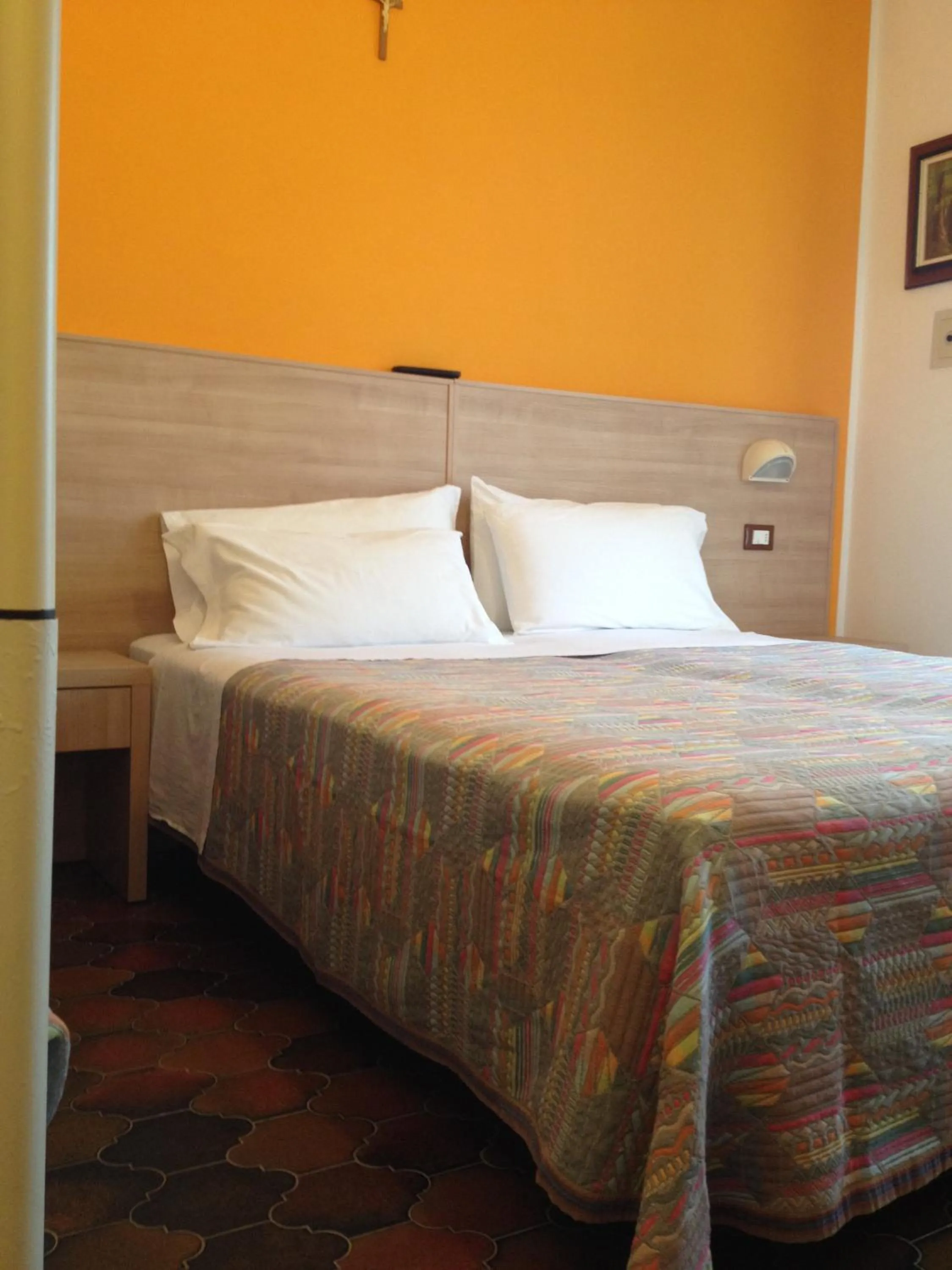 Photo of the whole room, Bed in Hotel Gattuccio