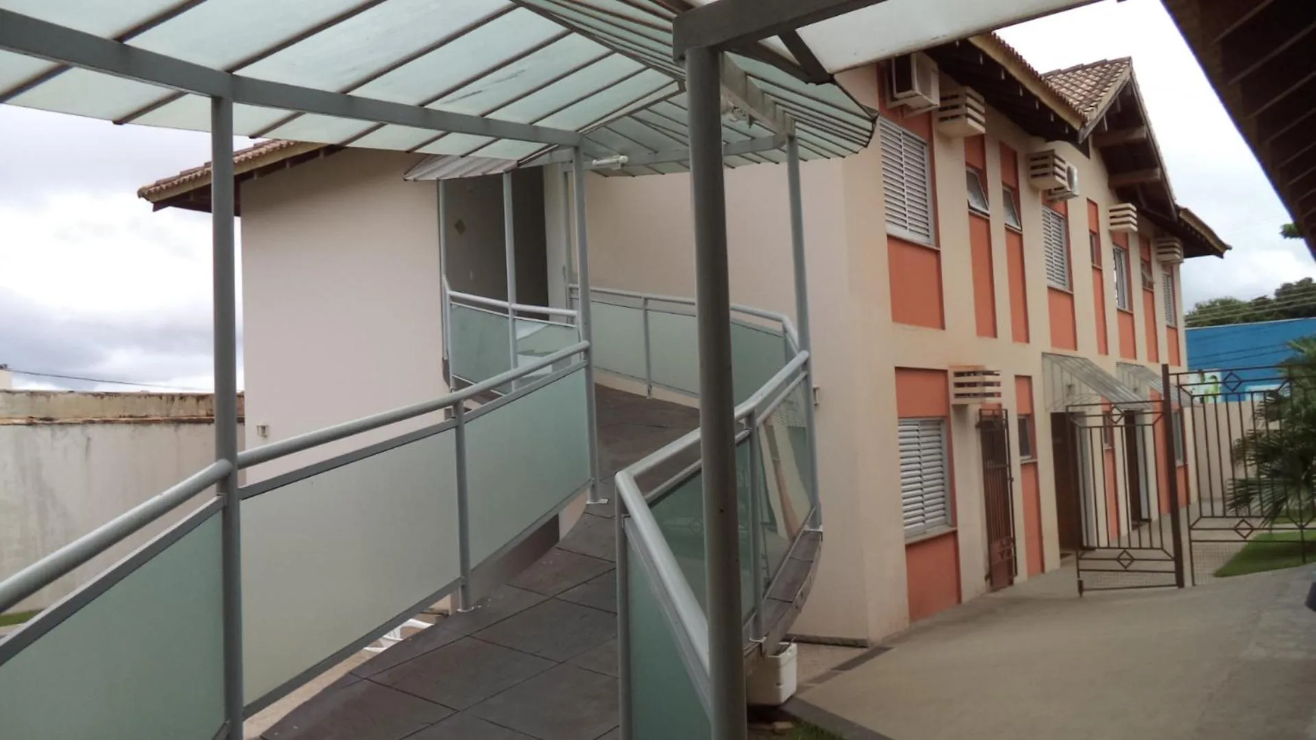 Property building in Villa Verde Hotel