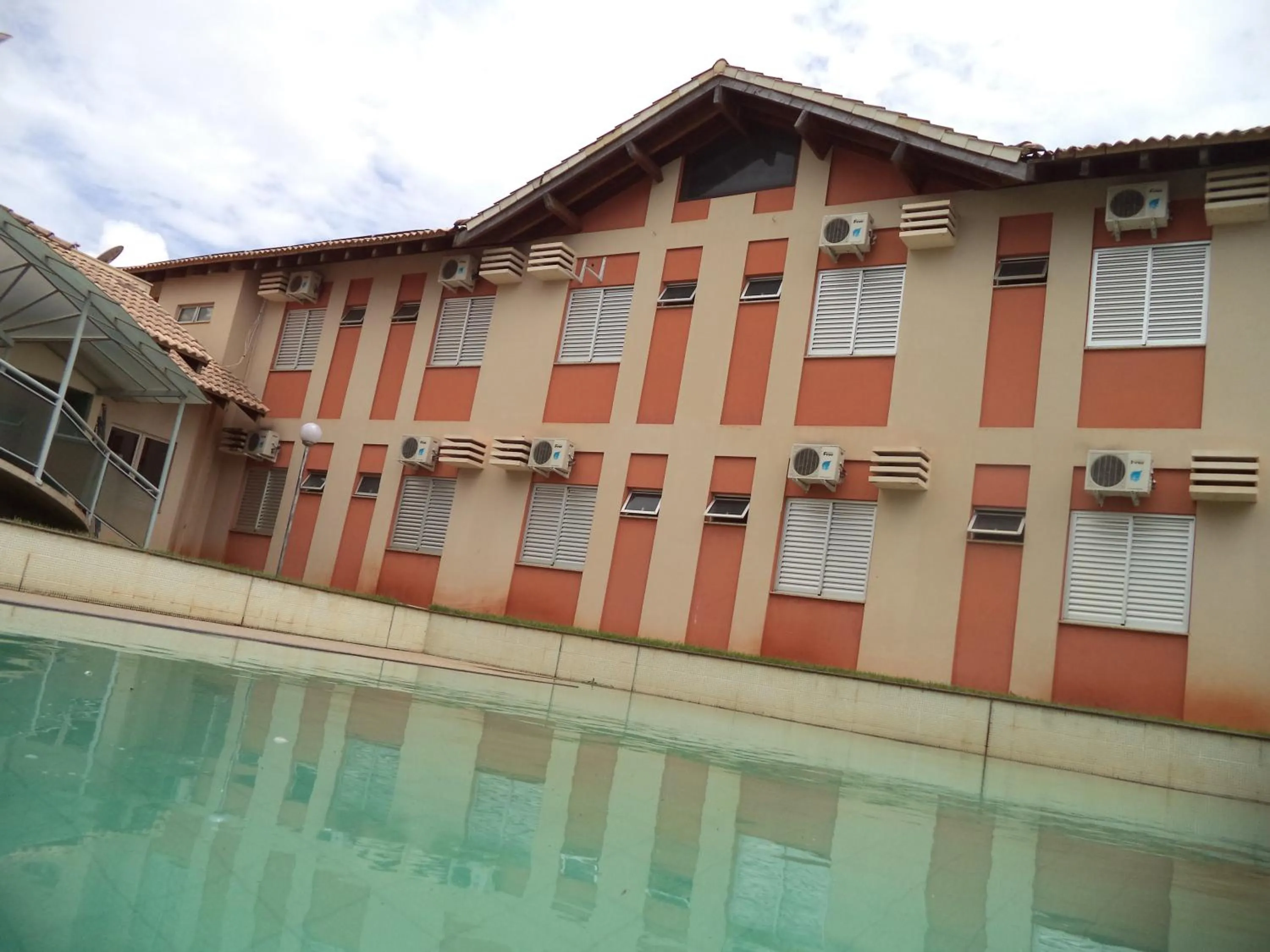Property building in Villa Verde Hotel