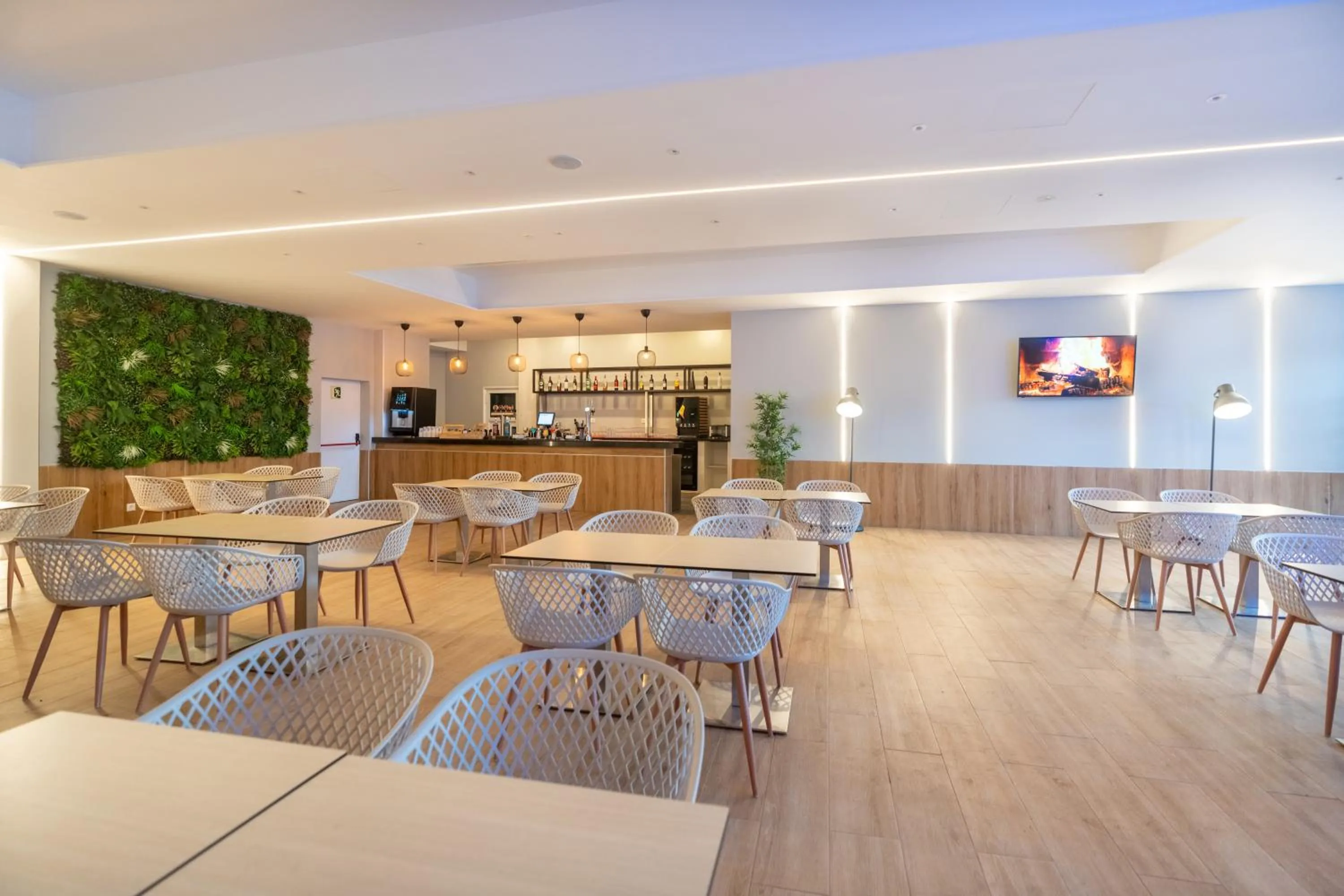 Lounge or bar in HL Club Playa Blanca