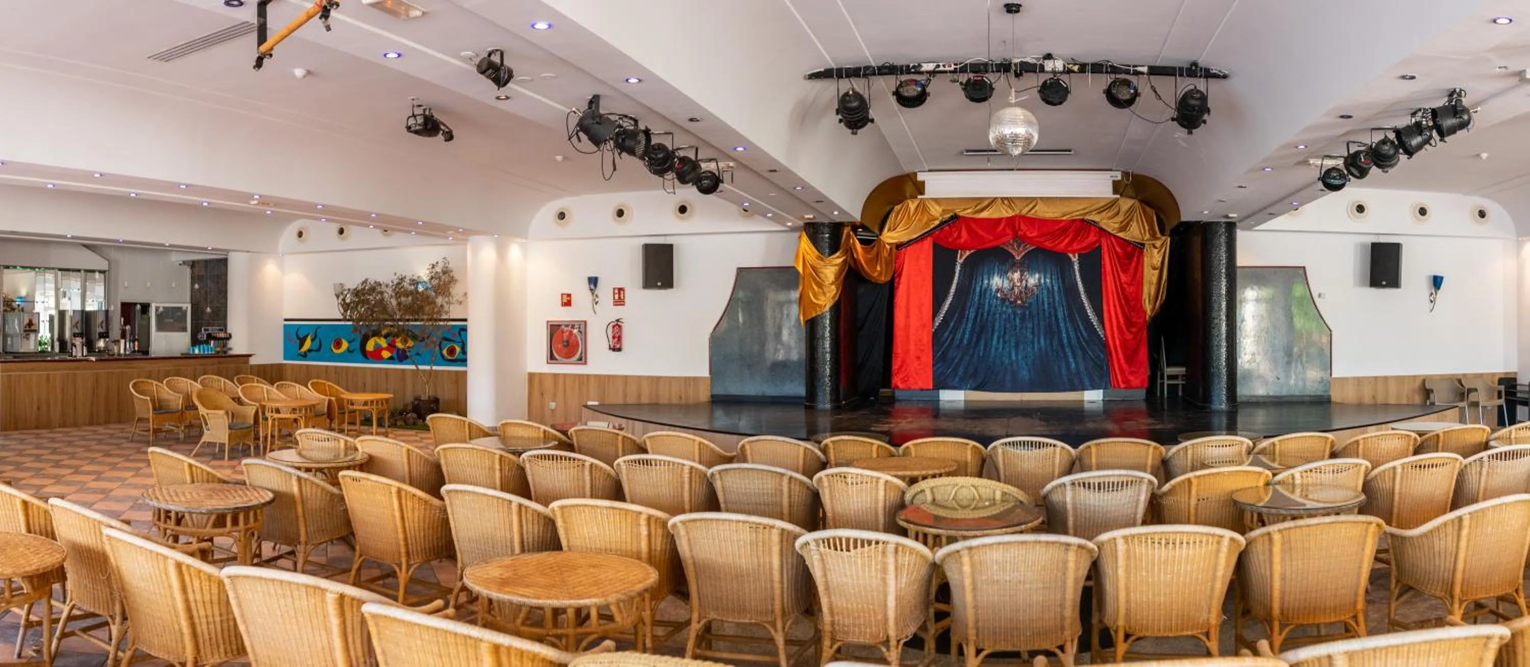 Entertainment in HL Club Playa Blanca