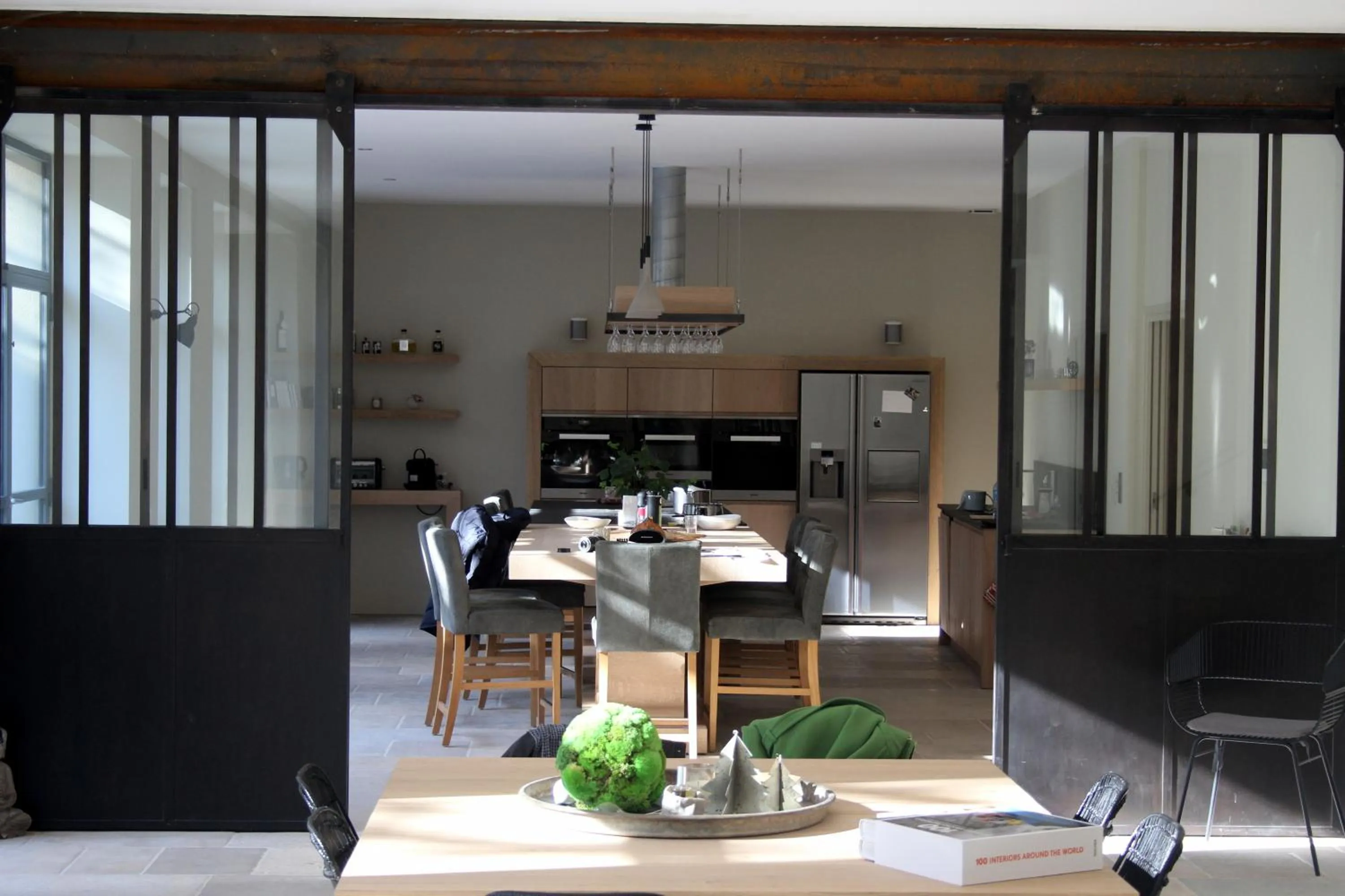 Dining area in La Magnanerie de l'Isle B&B