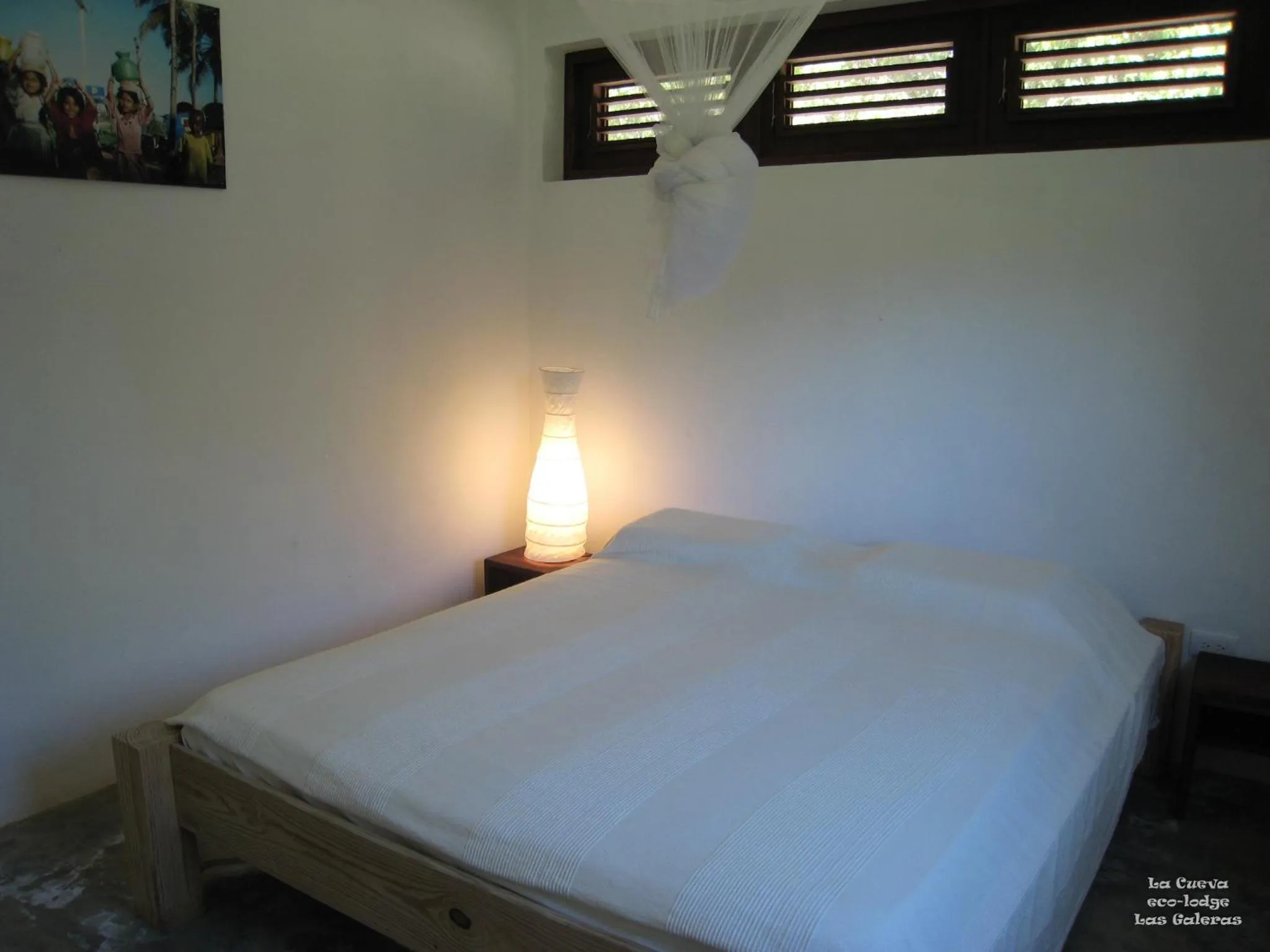Bedroom, Bed in La Cueva Eco-Lodge
