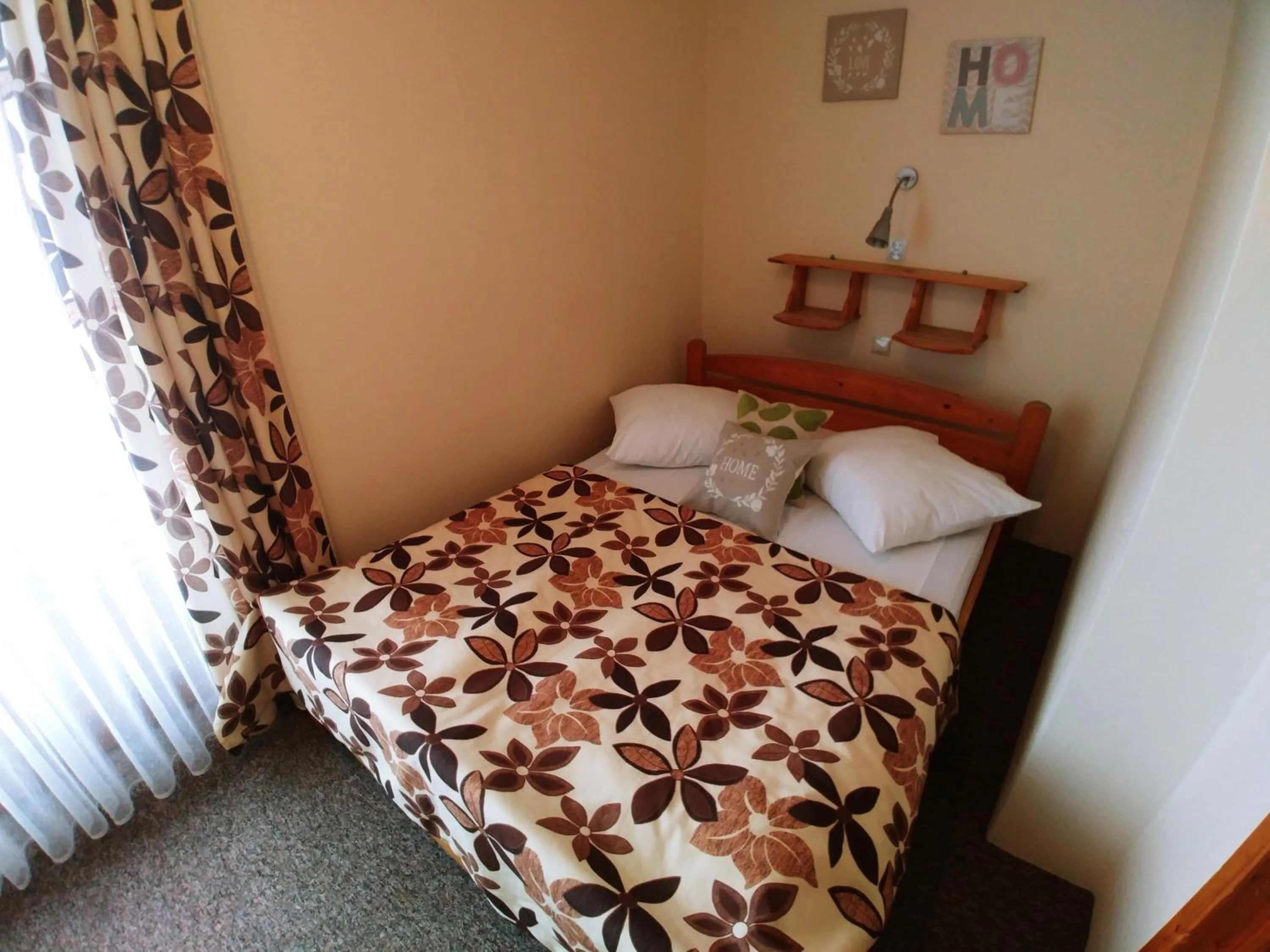 Bed in U Hani w pobliżu Gorący Potok i Termy