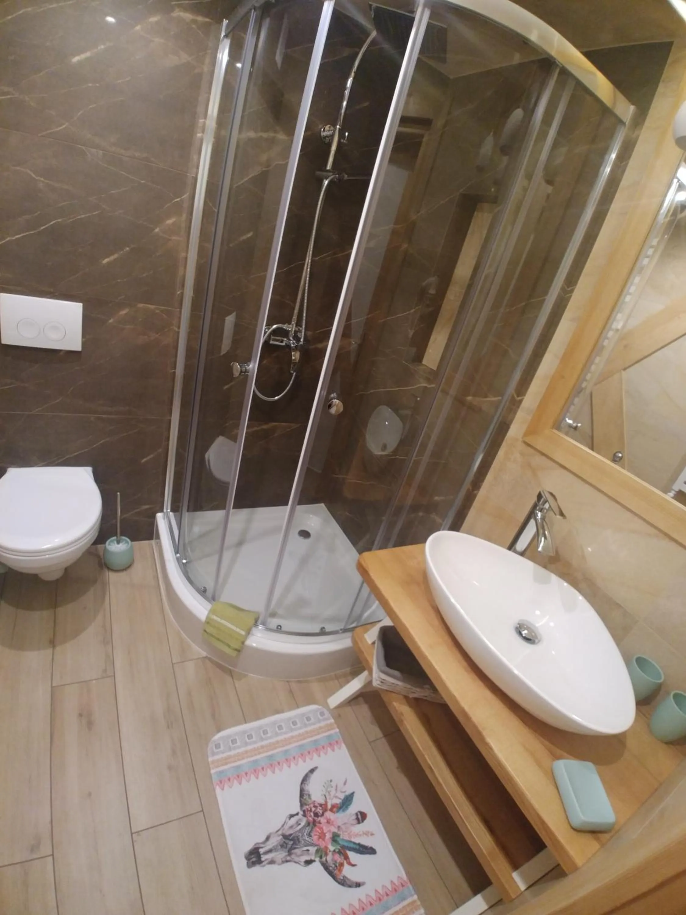 U Hani w pobliżu Gorący Potok i Termy