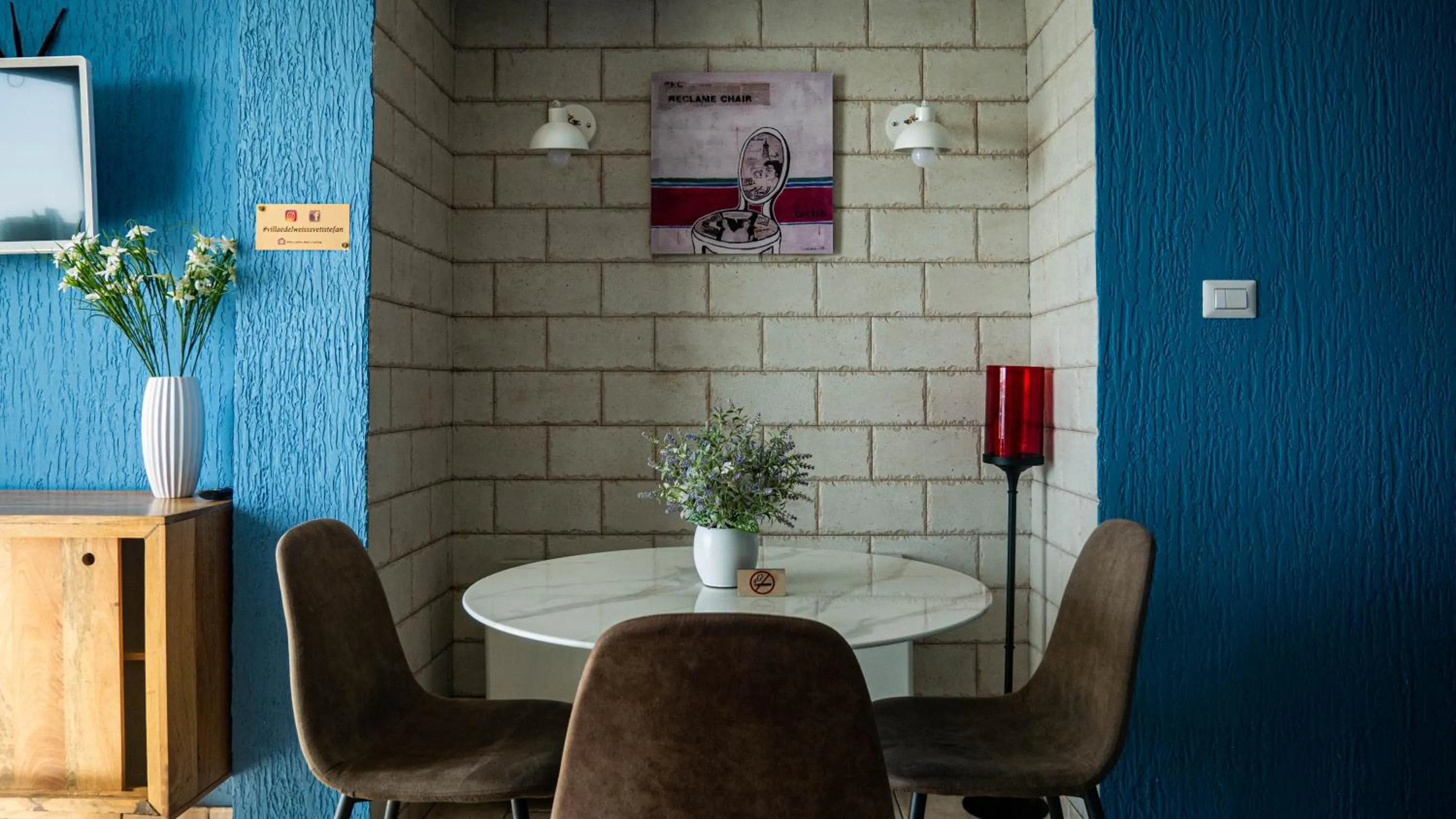 Dining area in Villa Edelweiss