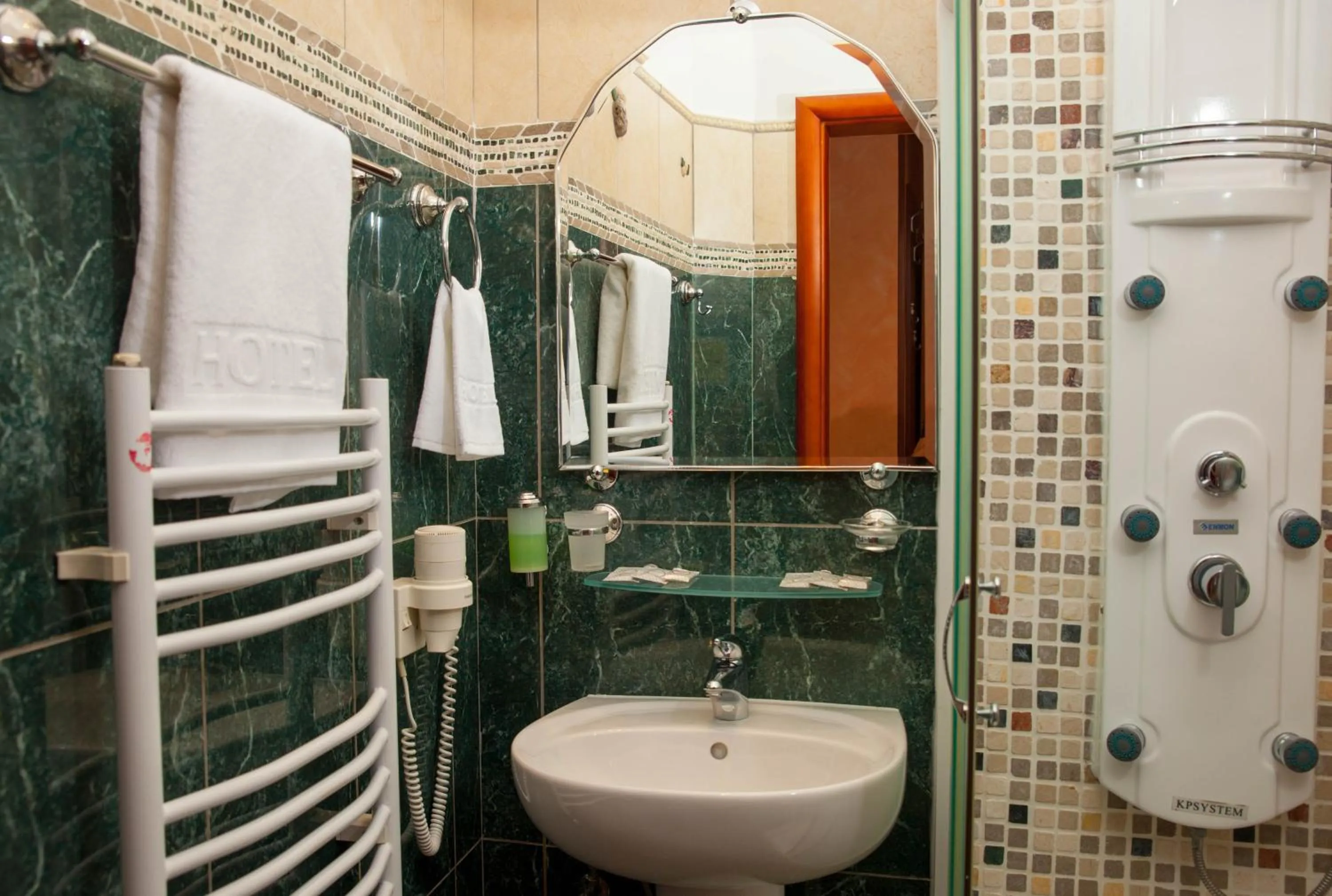 Shower in Villa Edelweiss