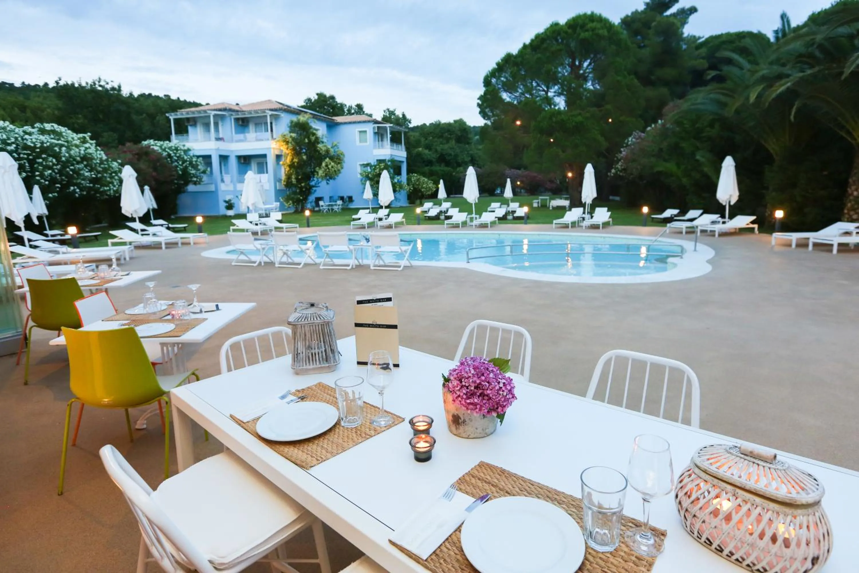 Restaurant/places to eat in Mandraki Village Boutique Hotel