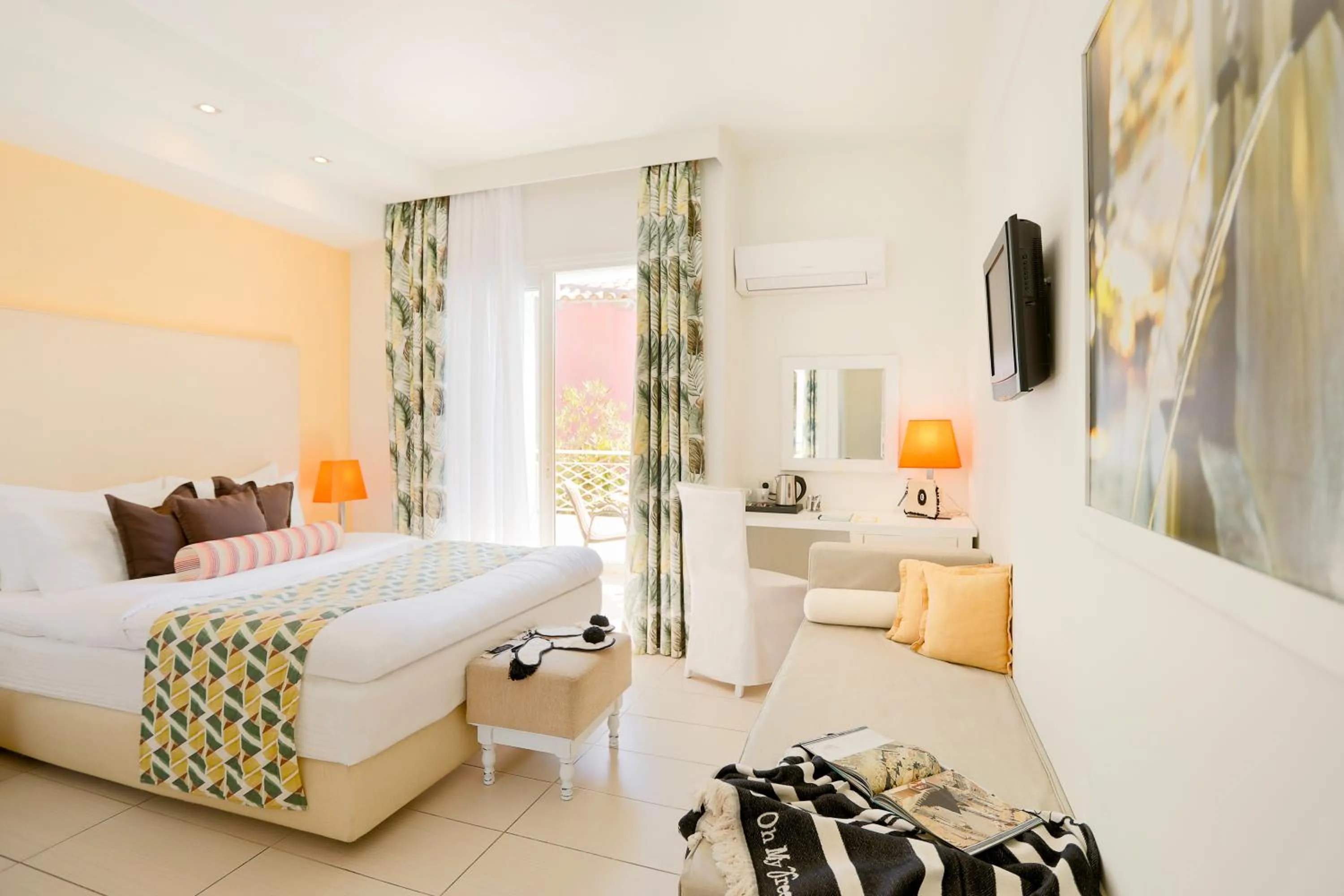 Bedroom, Bed in Mandraki Village Boutique Hotel