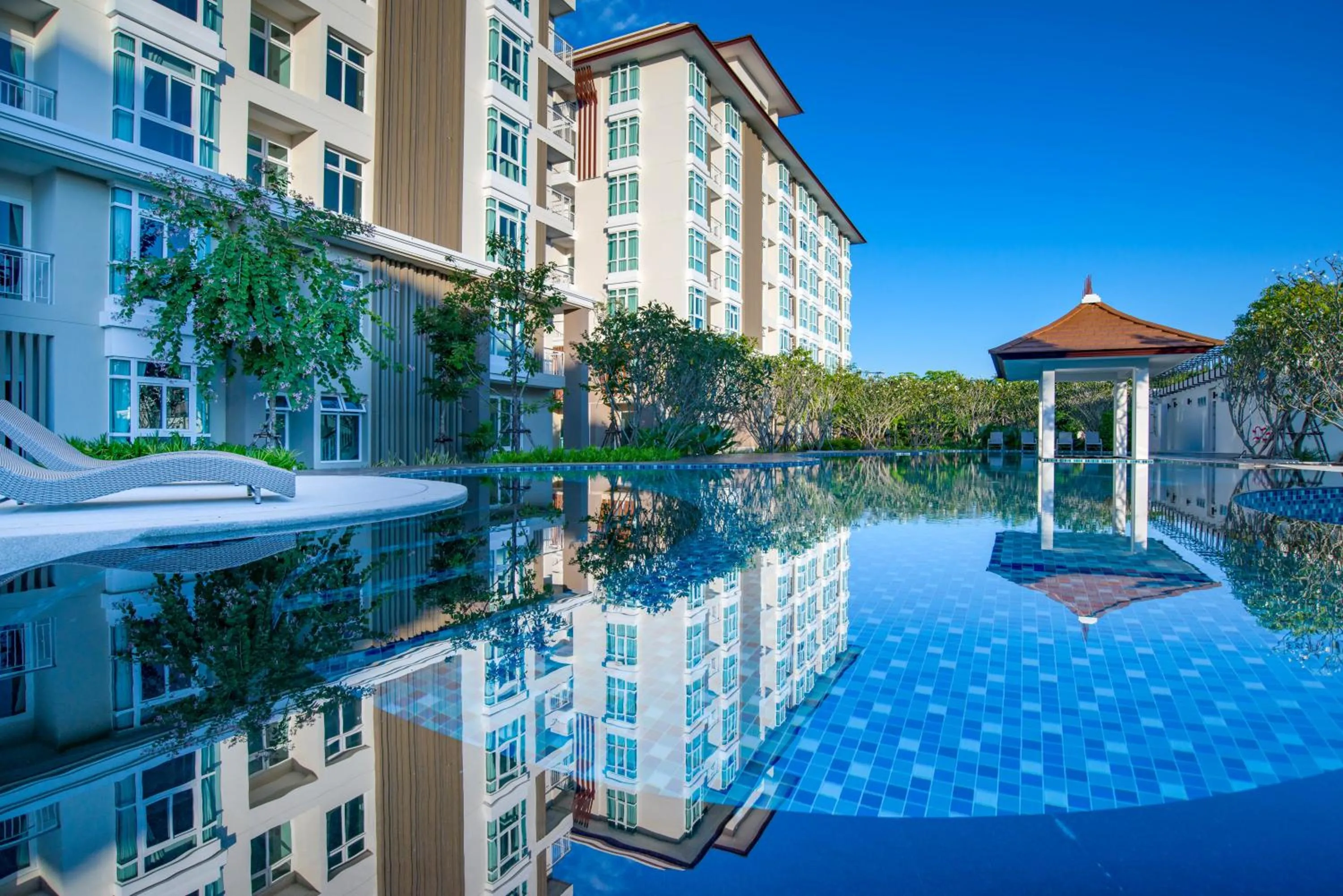 Swimming pool in Harmony Resort Hotel