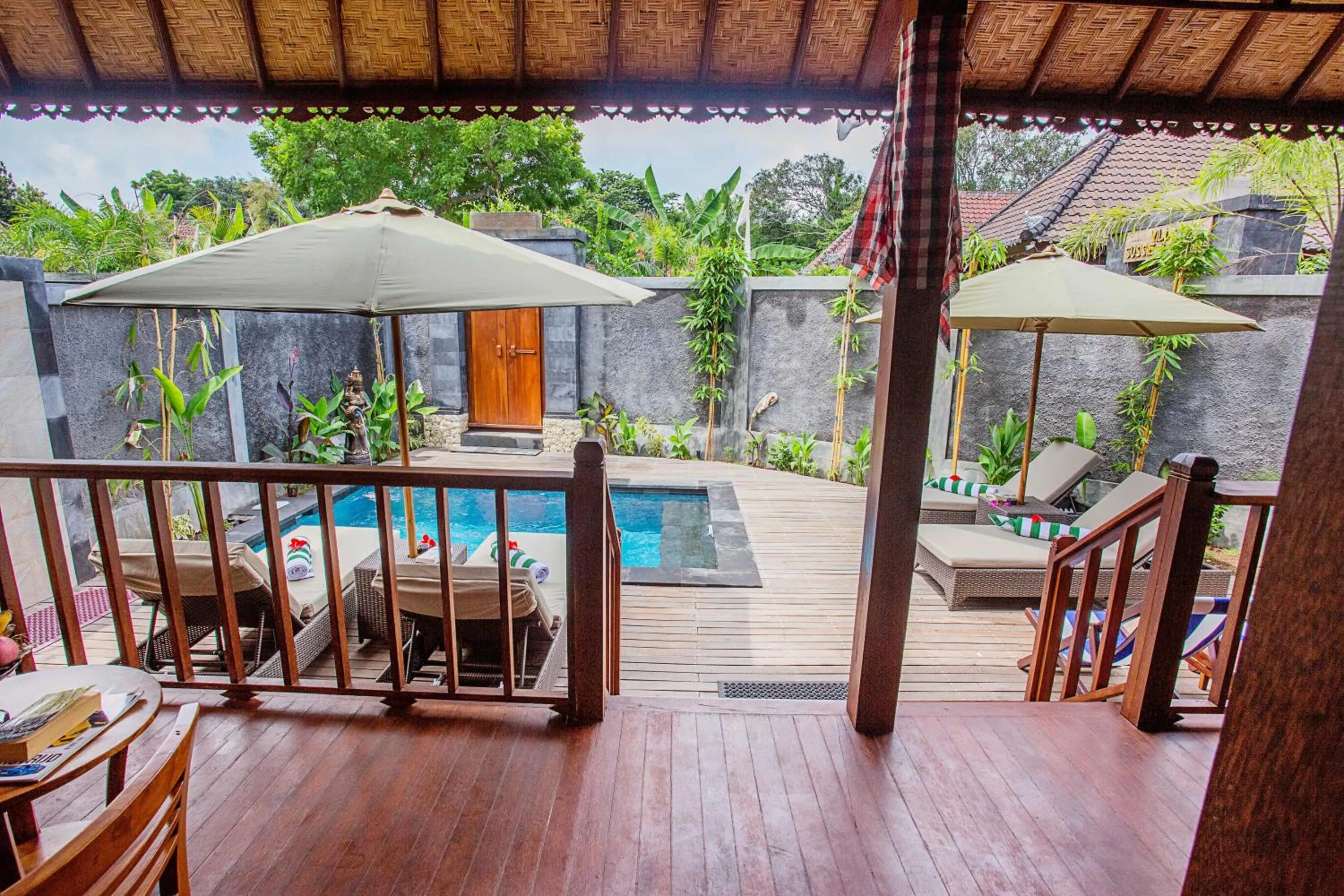 Sunset Garden Nusa Lembongan