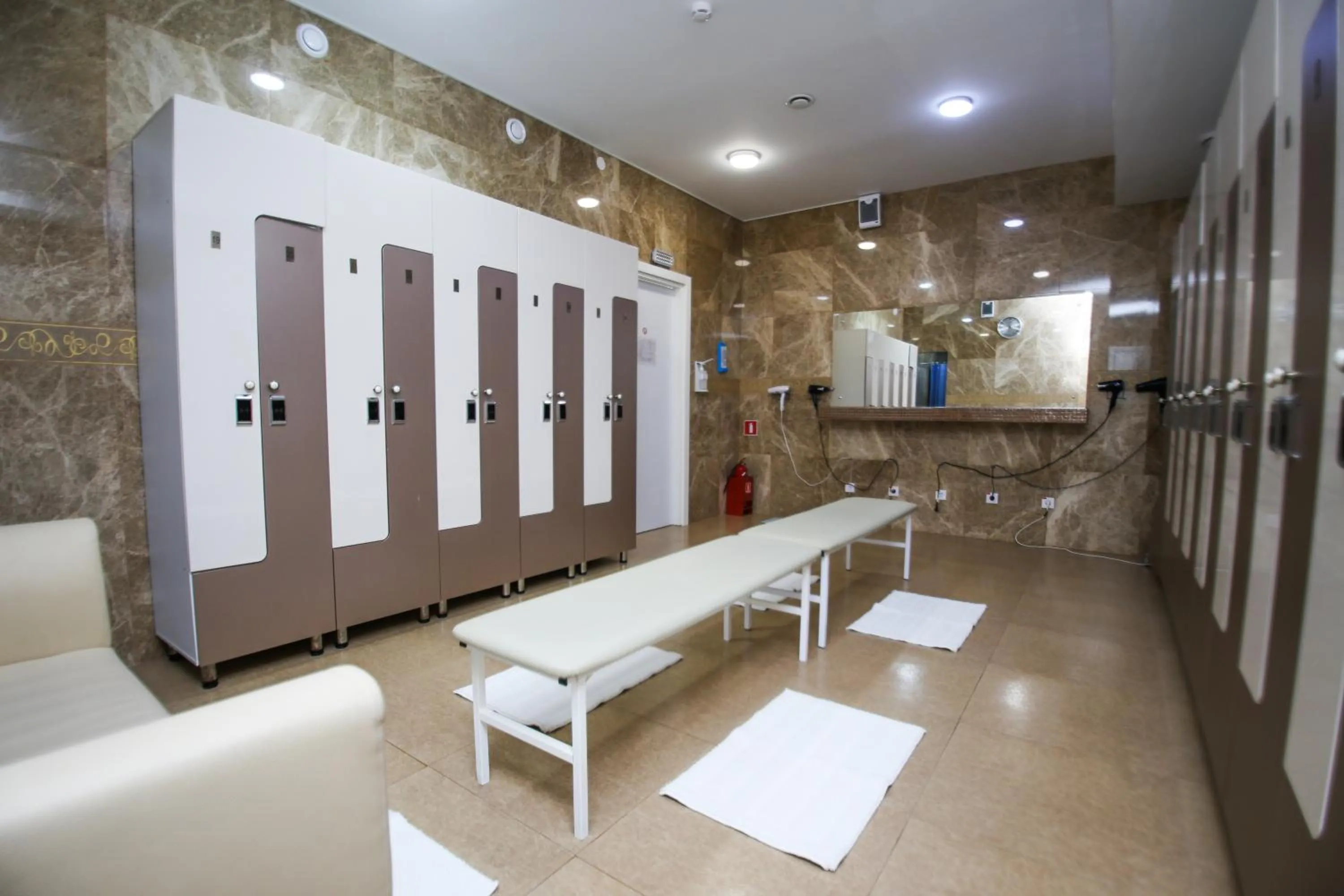 Fitness centre/facilities in Chagala Residence Atyrau