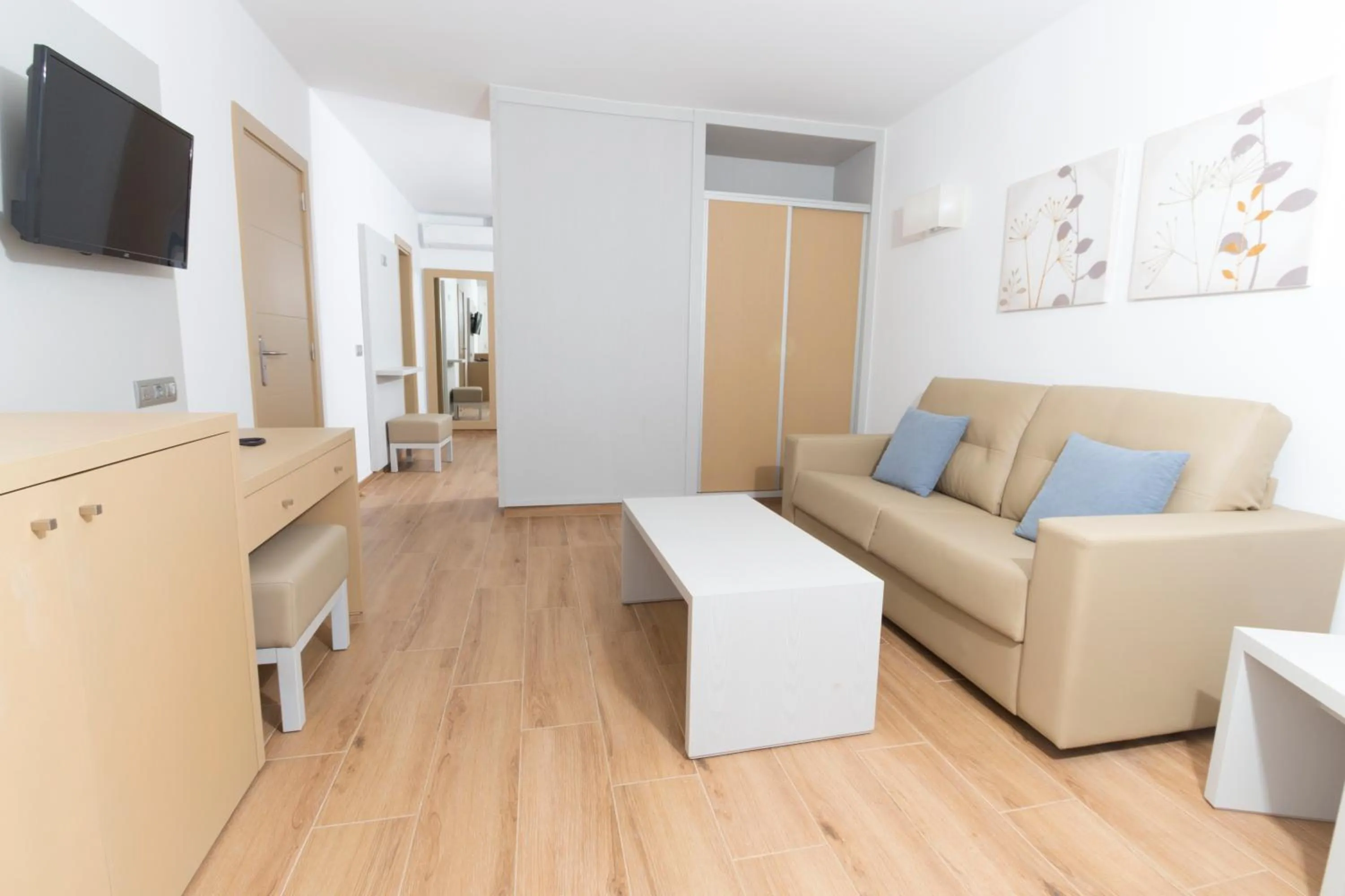 Living room in HL Rio Playa Blanca