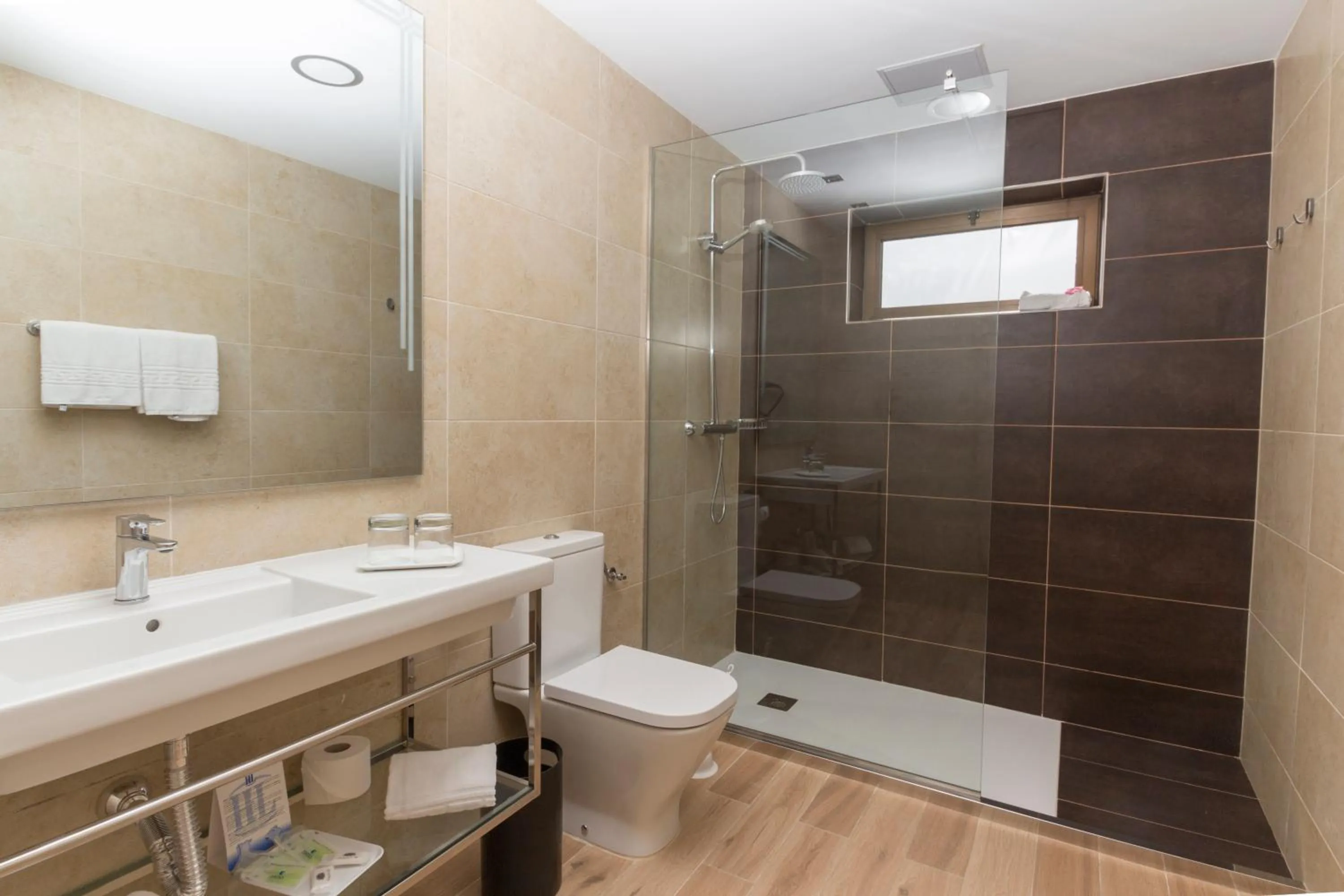 Bathroom in HL Rio Playa Blanca