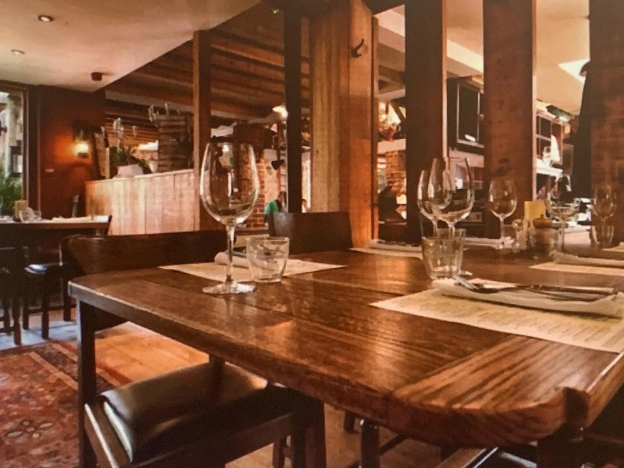 Restaurant/places to eat in 1777. At The Albion