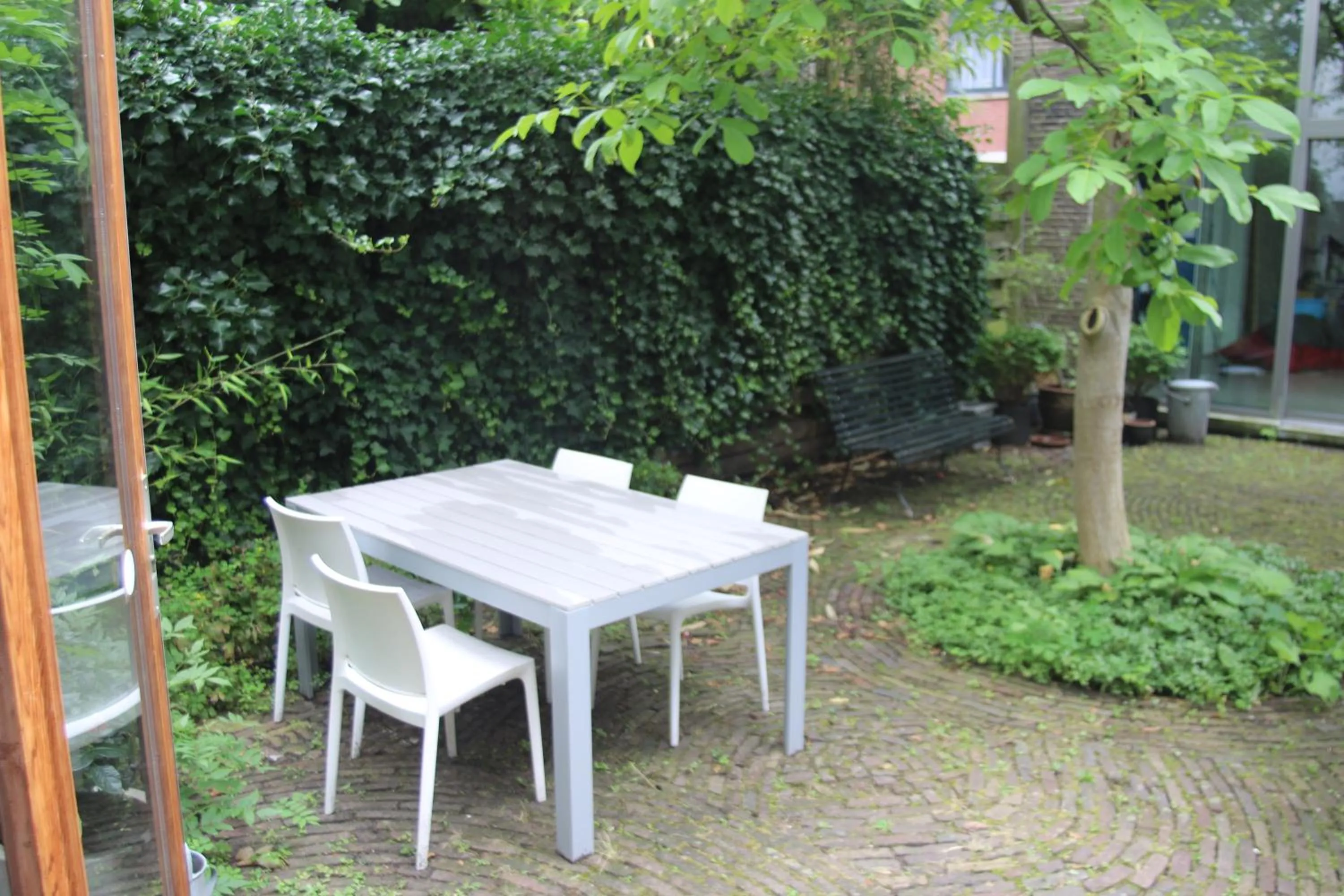 Garden in Bed of Roses