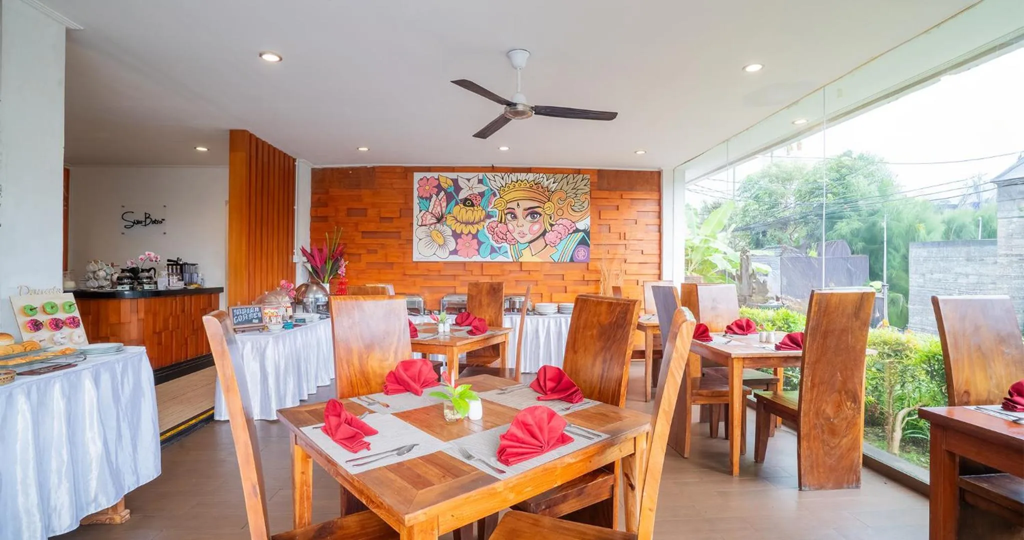 Restaurant/places to eat in Swiss-Belinn Seminyak