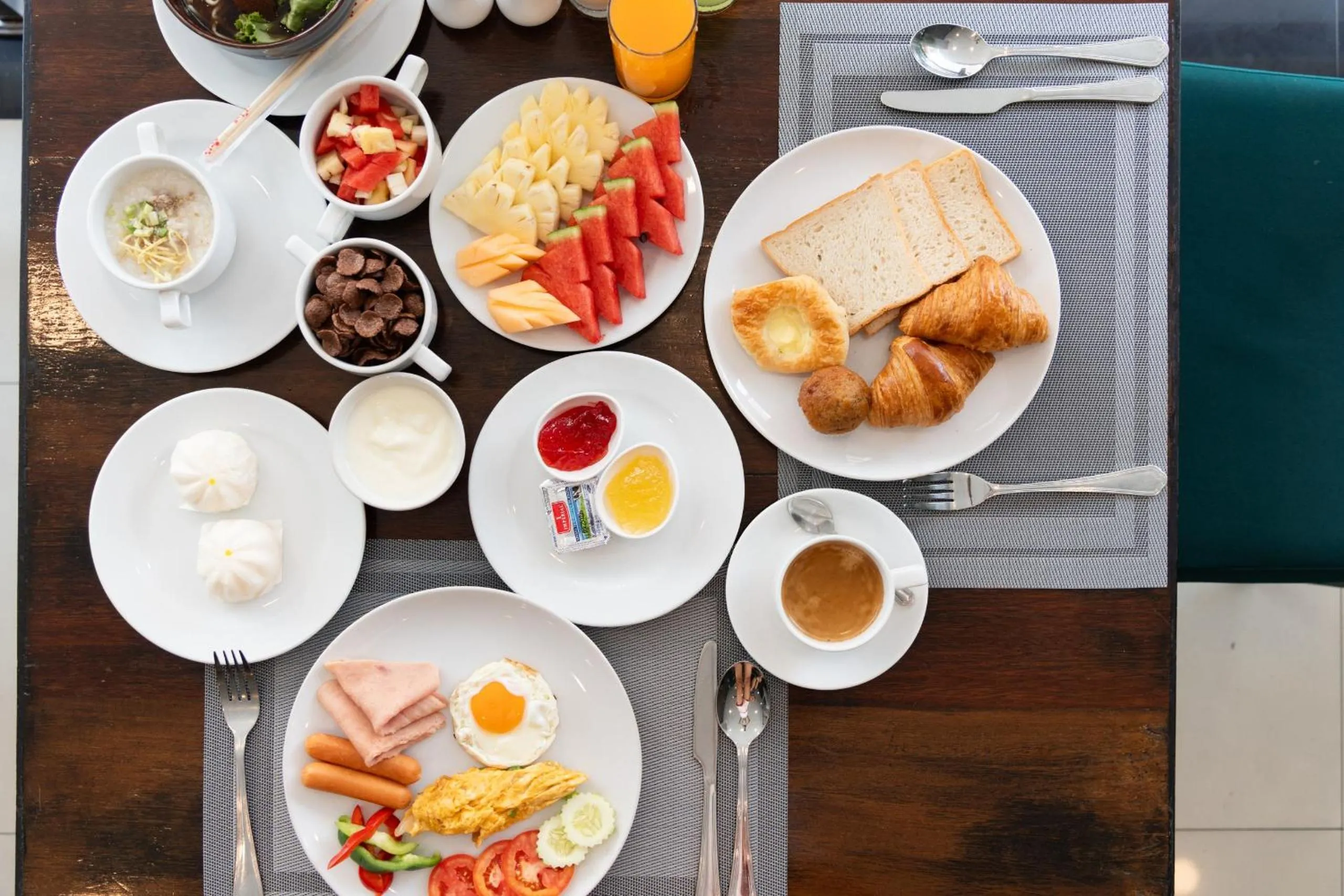 Food in The Gig Hotel