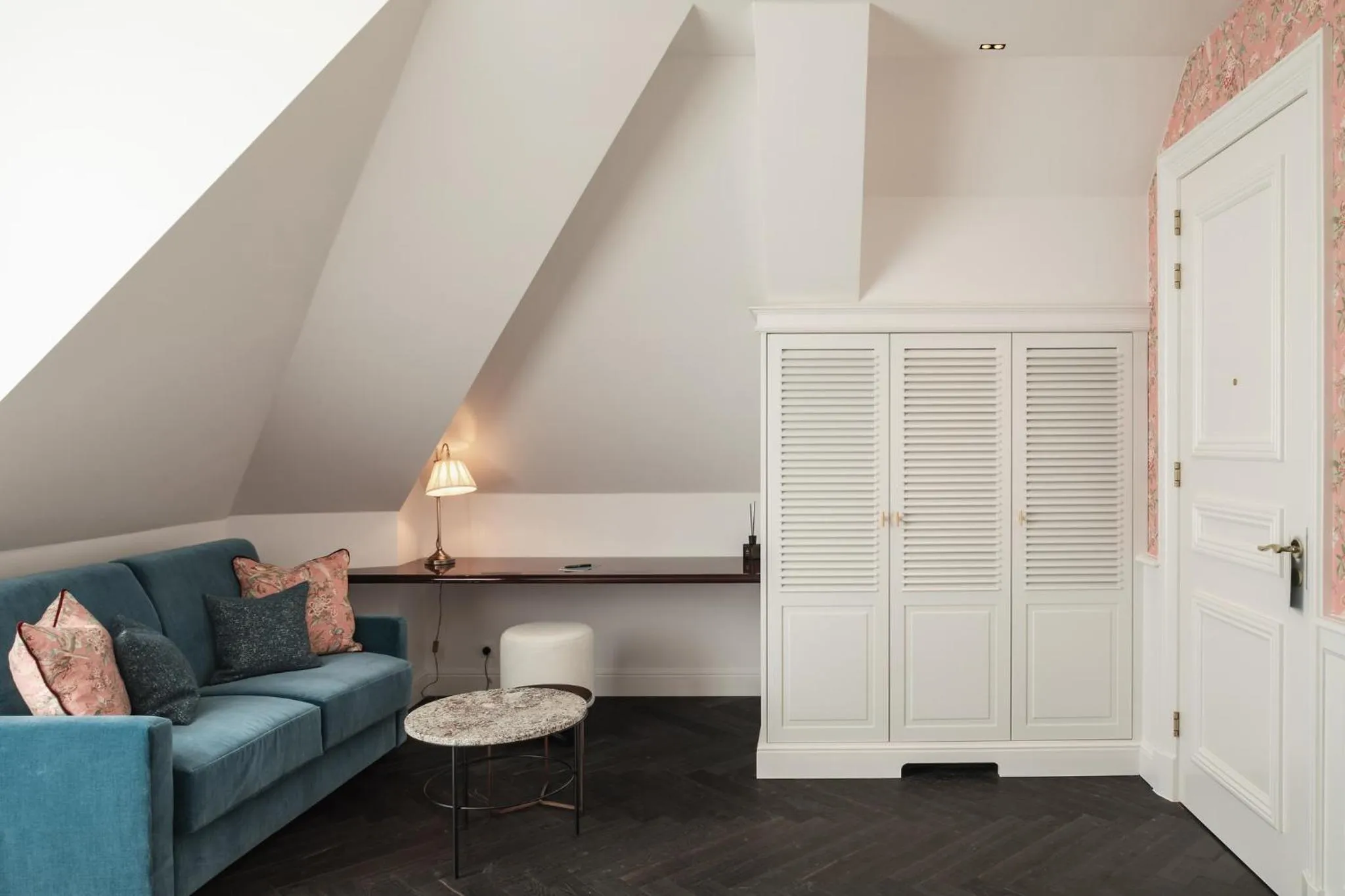 Bed in De Lindenhoeve Boutique Hotel