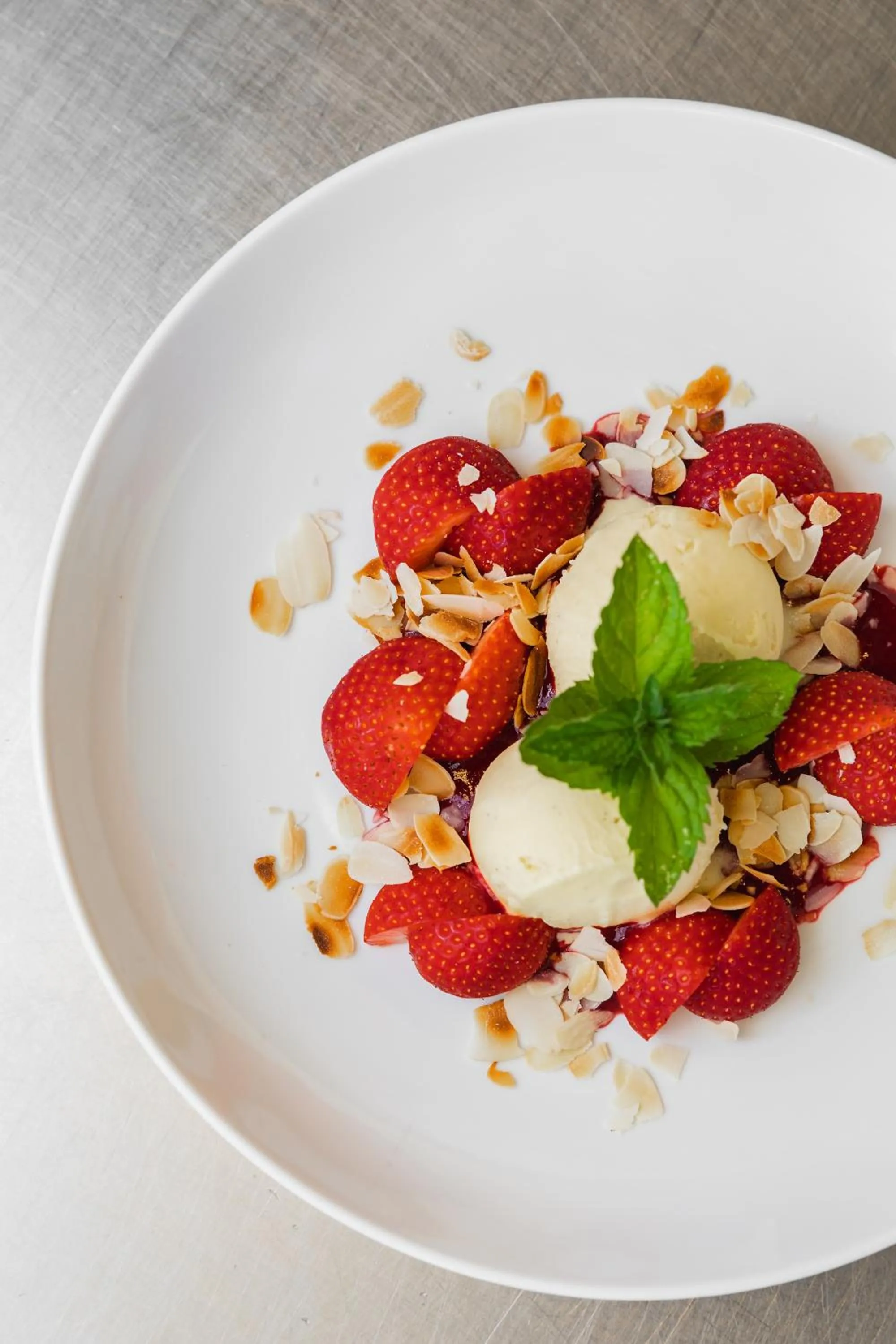 Restaurant/places to eat in De Lindenhoeve Boutique Hotel